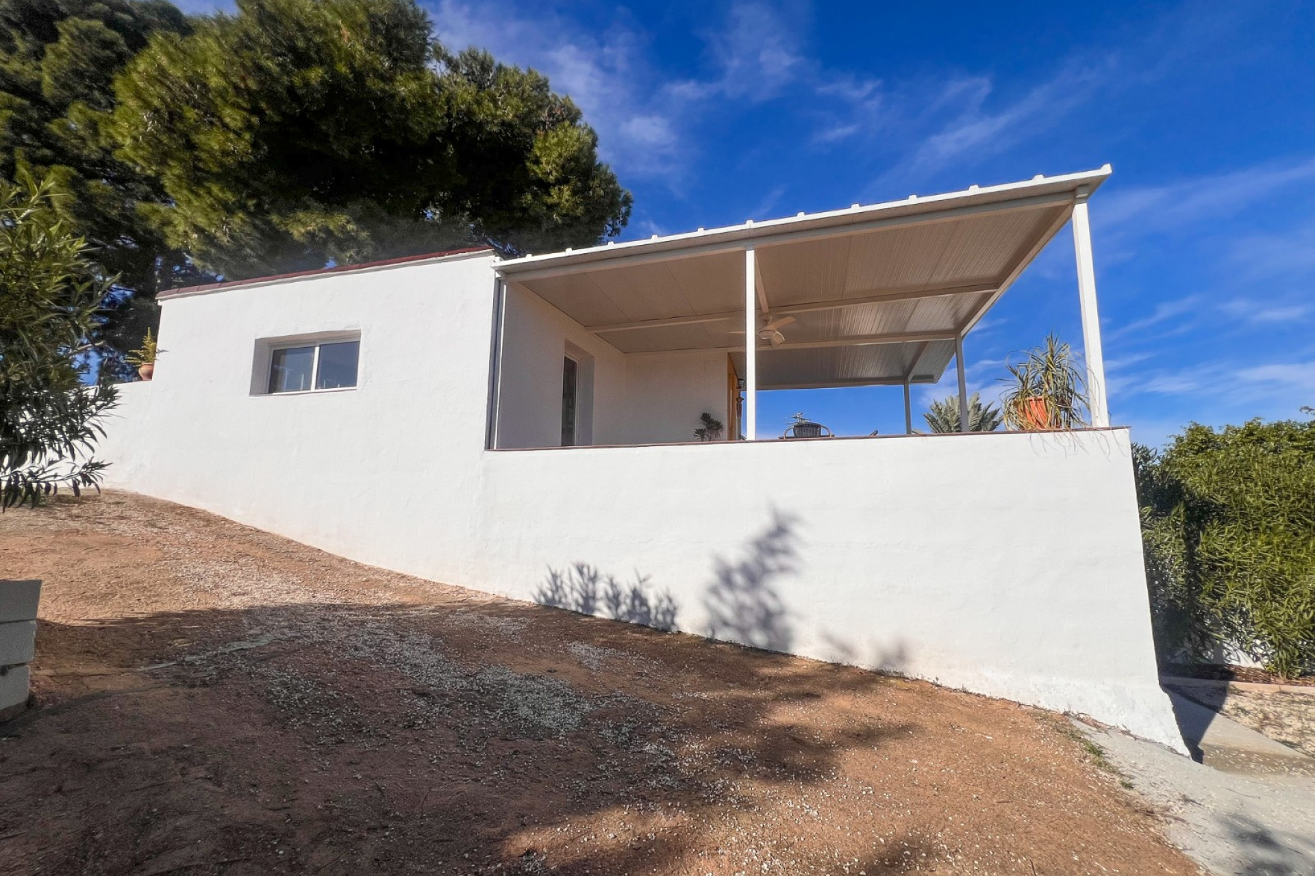 Resale - Villa -
Alicante - Moralet - Cañada del Fenollar