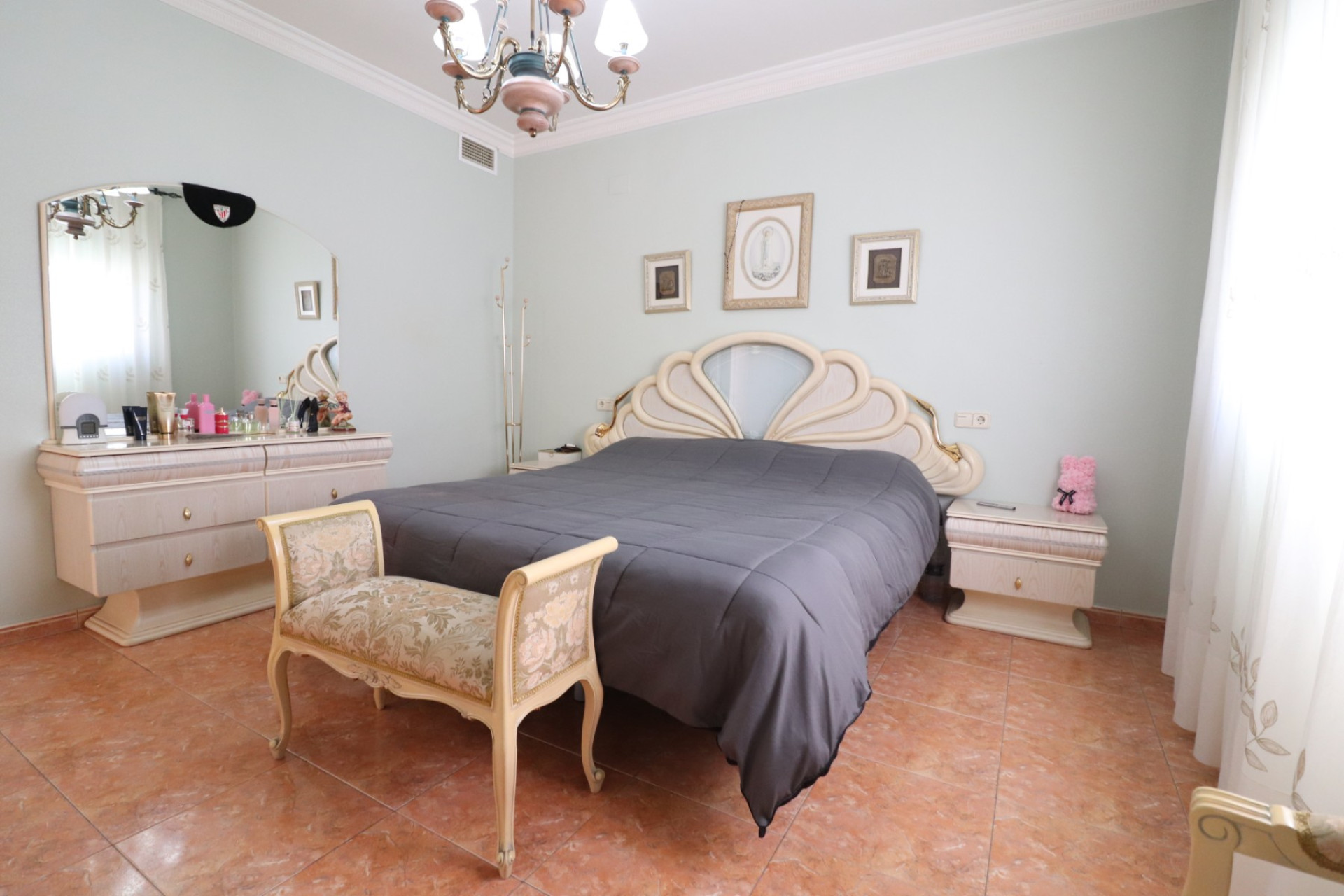 Resale - Villa -
Almoradi - El Saladar