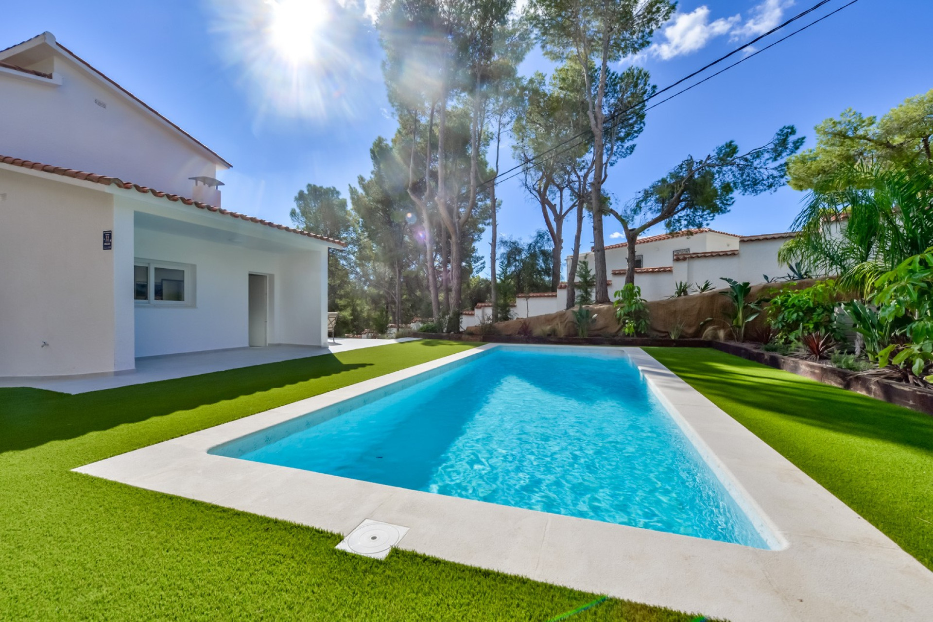 Resale - Villa -
Altea