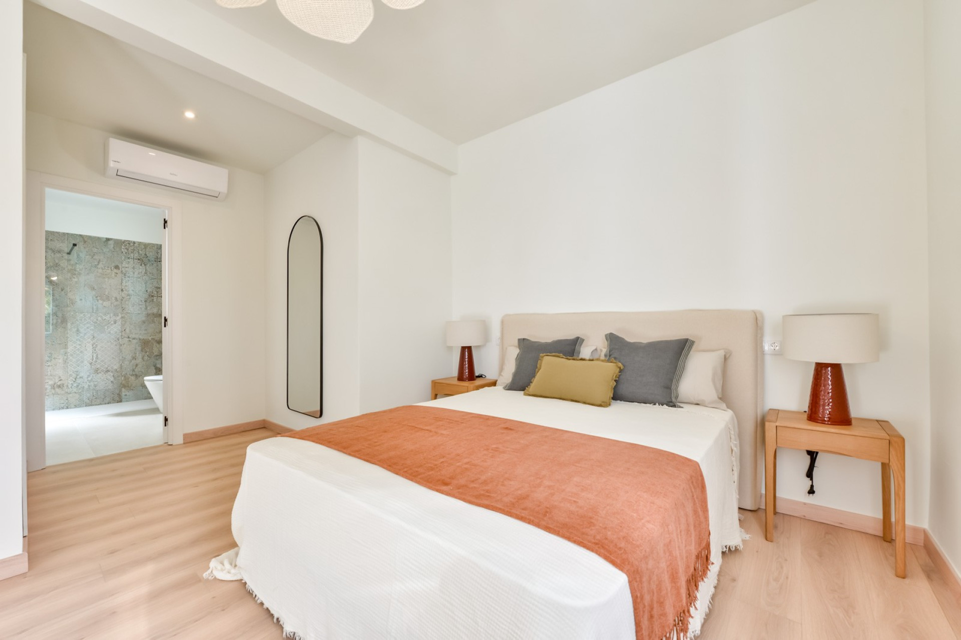 Resale - Villa -
Altea