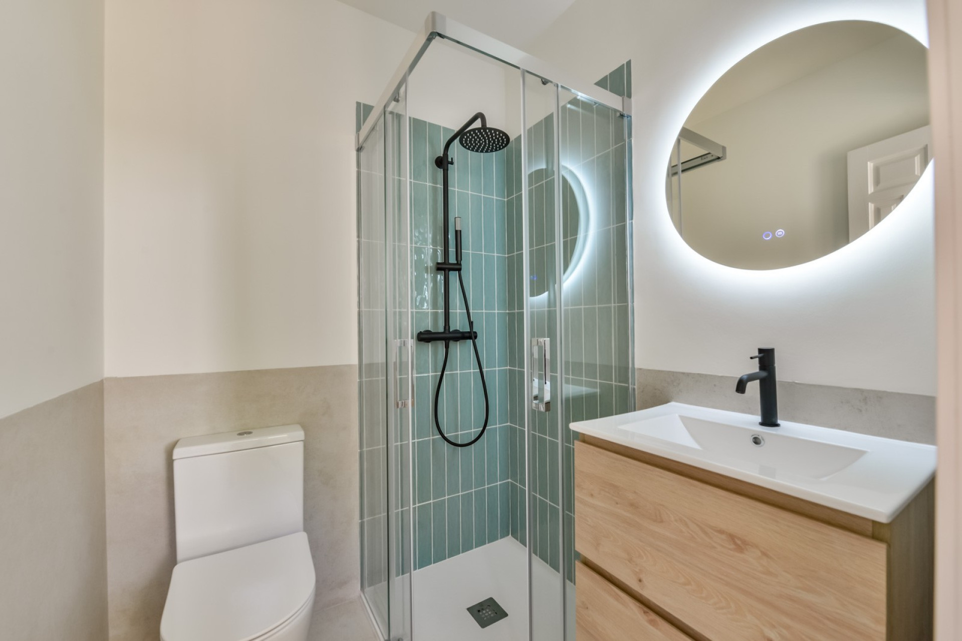 Resale - Villa -
Altea