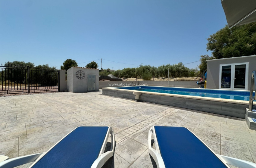 Resale - Villa -
Aspe - ASPE