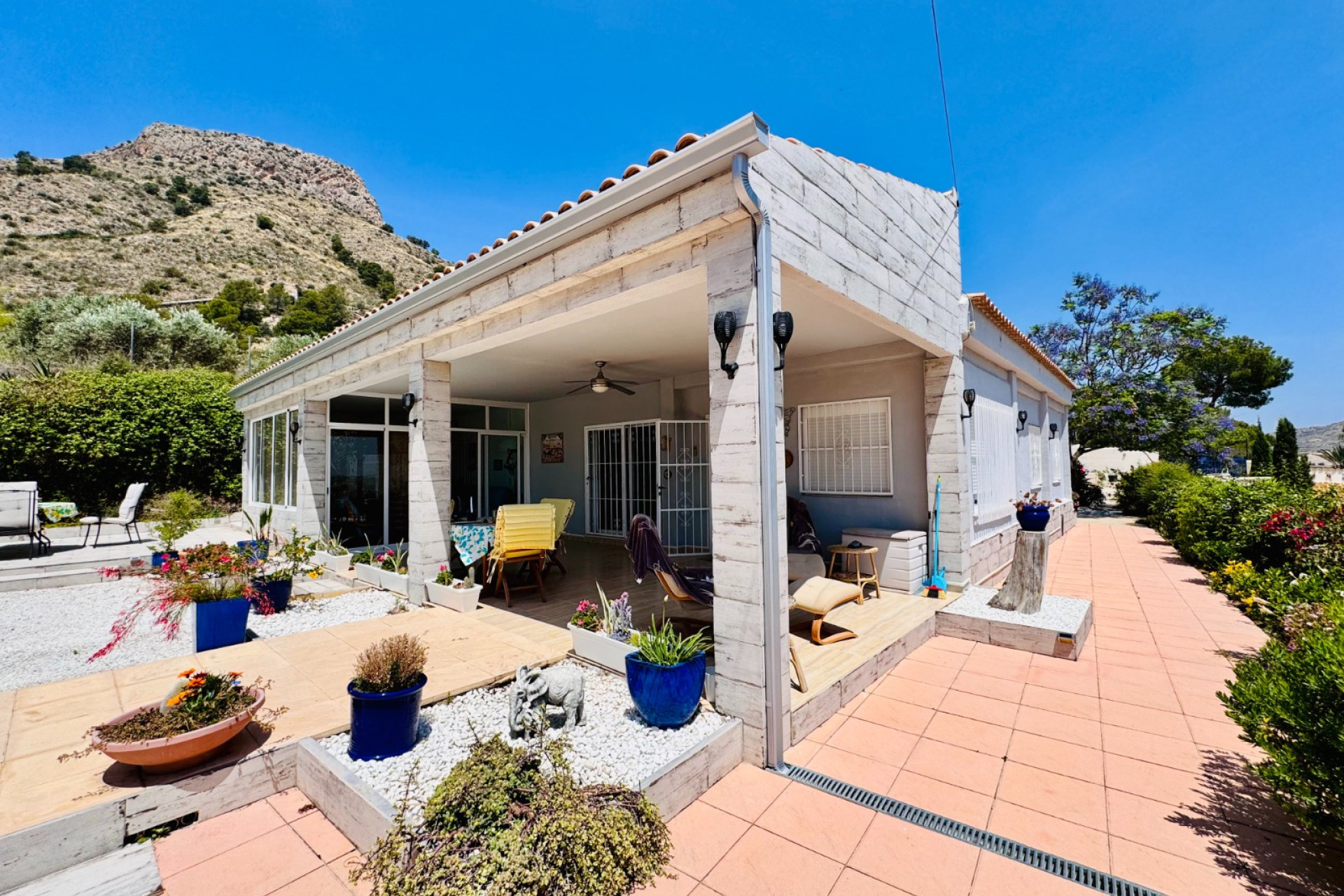 Resale - Villa -
Aspe