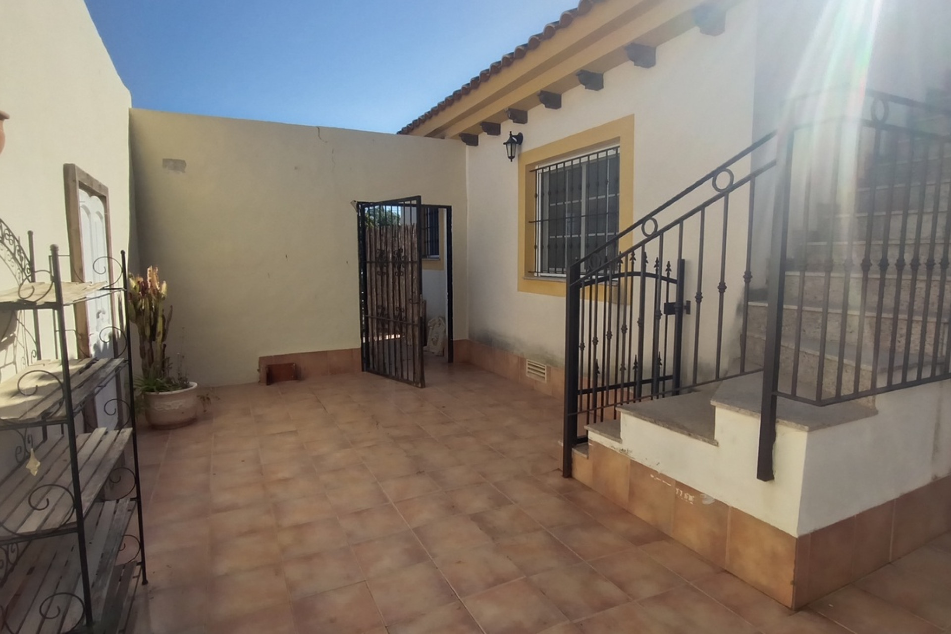 Resale - Villa -
Avileses - Inland