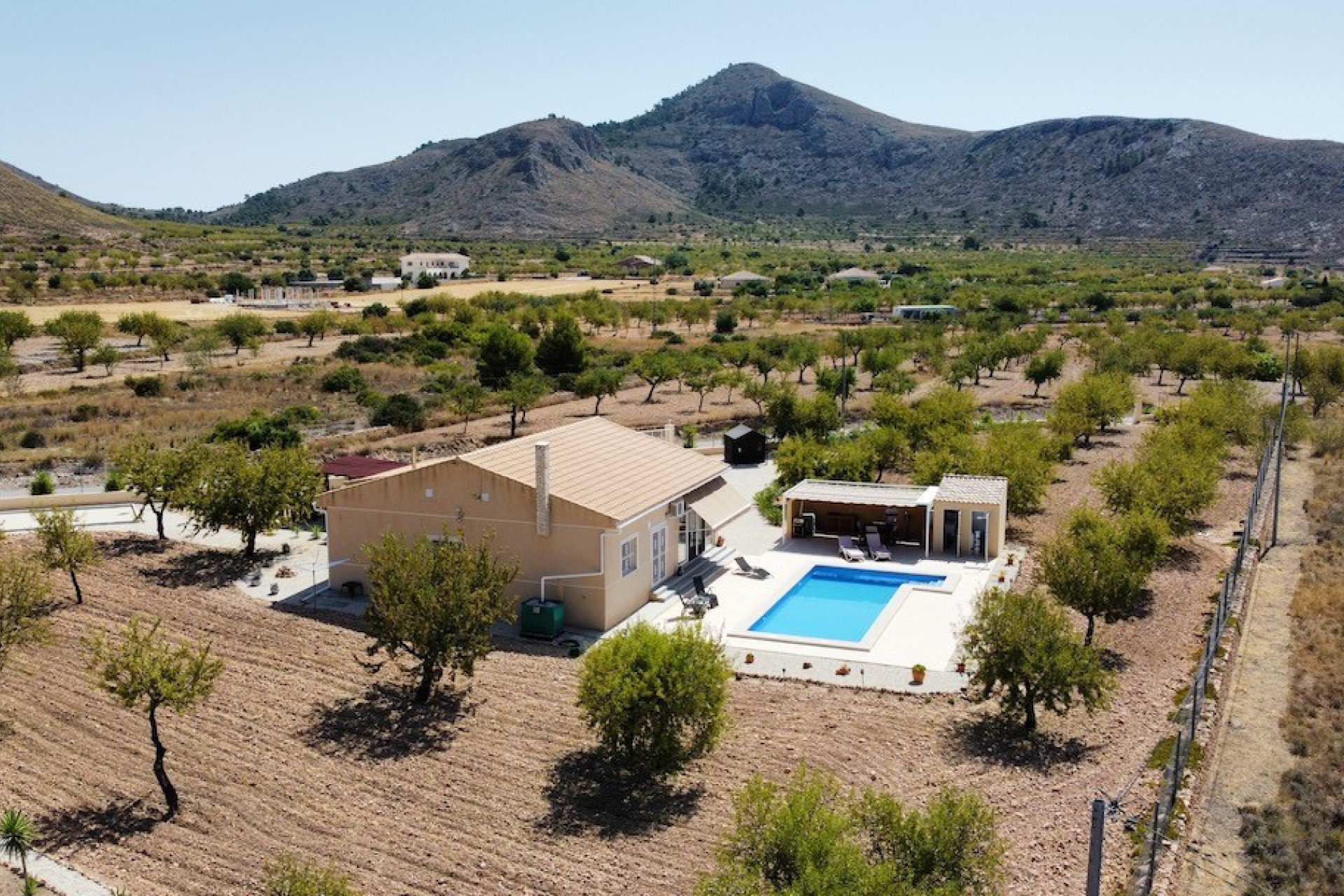 Resale - Villa -
BARBARROJA - Barbarroja
