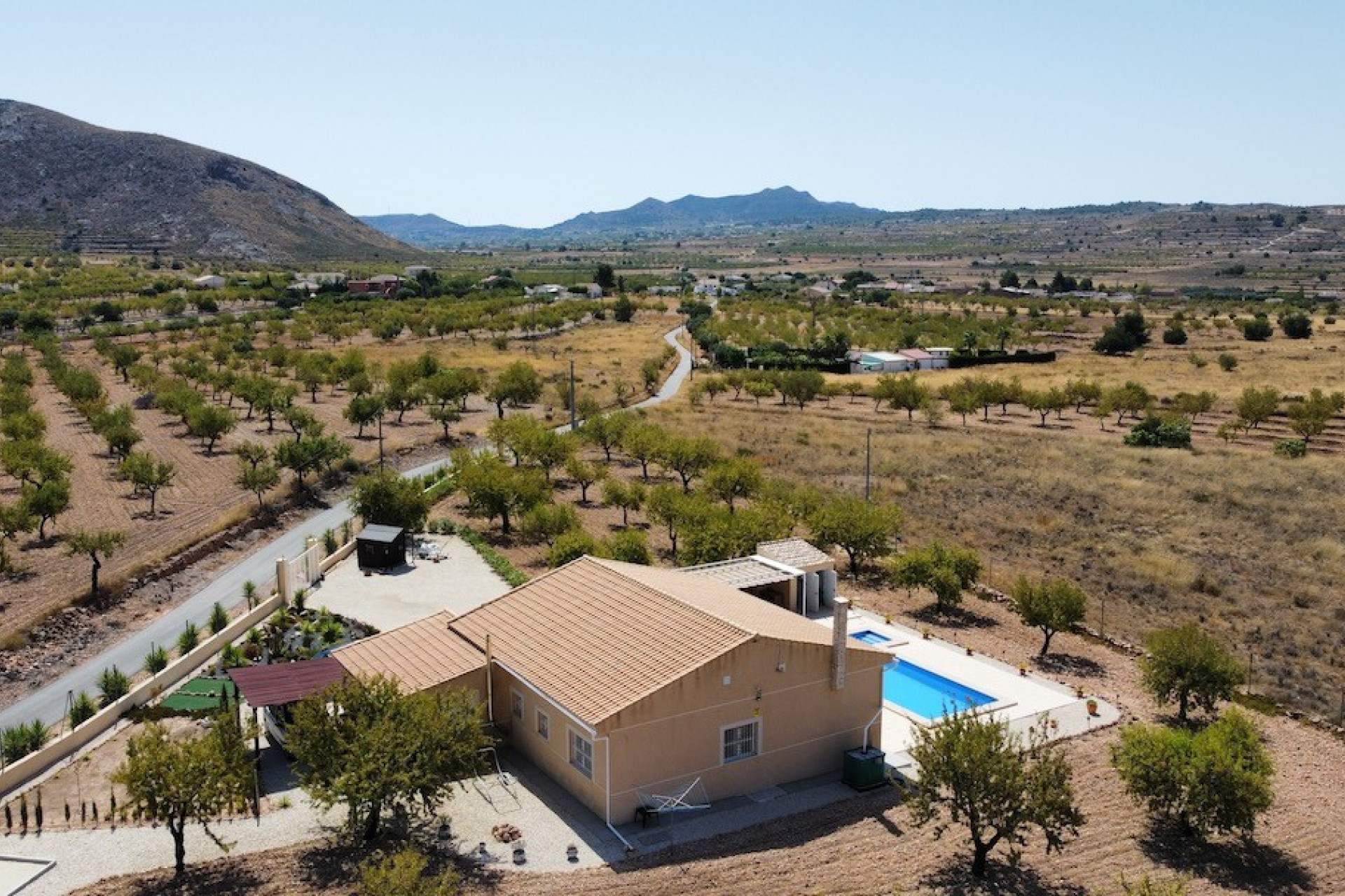 Resale - Villa -
BARBARROJA - Barbarroja