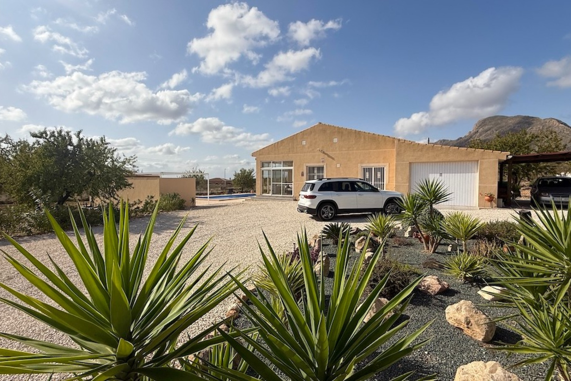 Resale - Villa -
BARBARROJA - Barbarroja