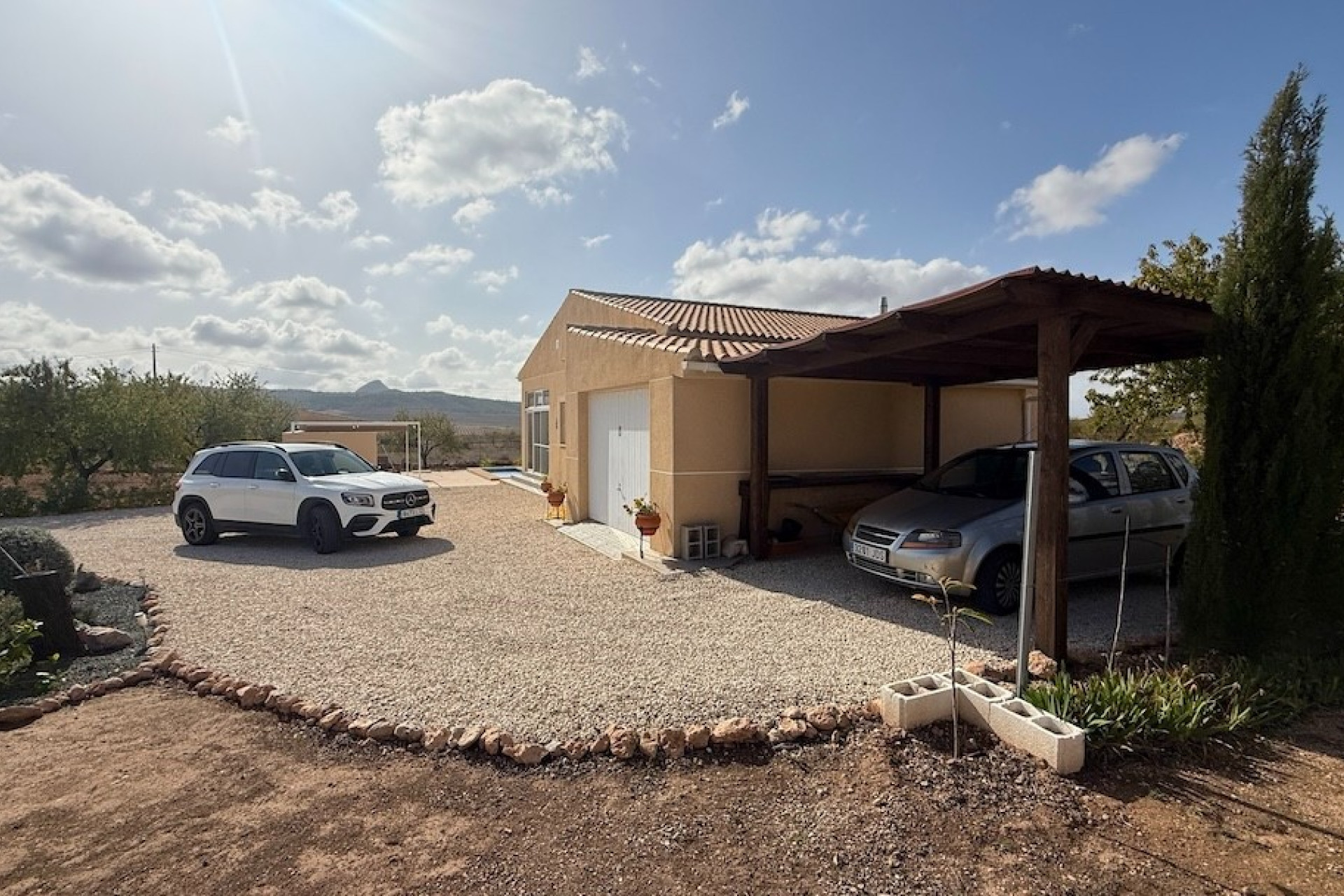 Resale - Villa -
BARBARROJA - Barbarroja