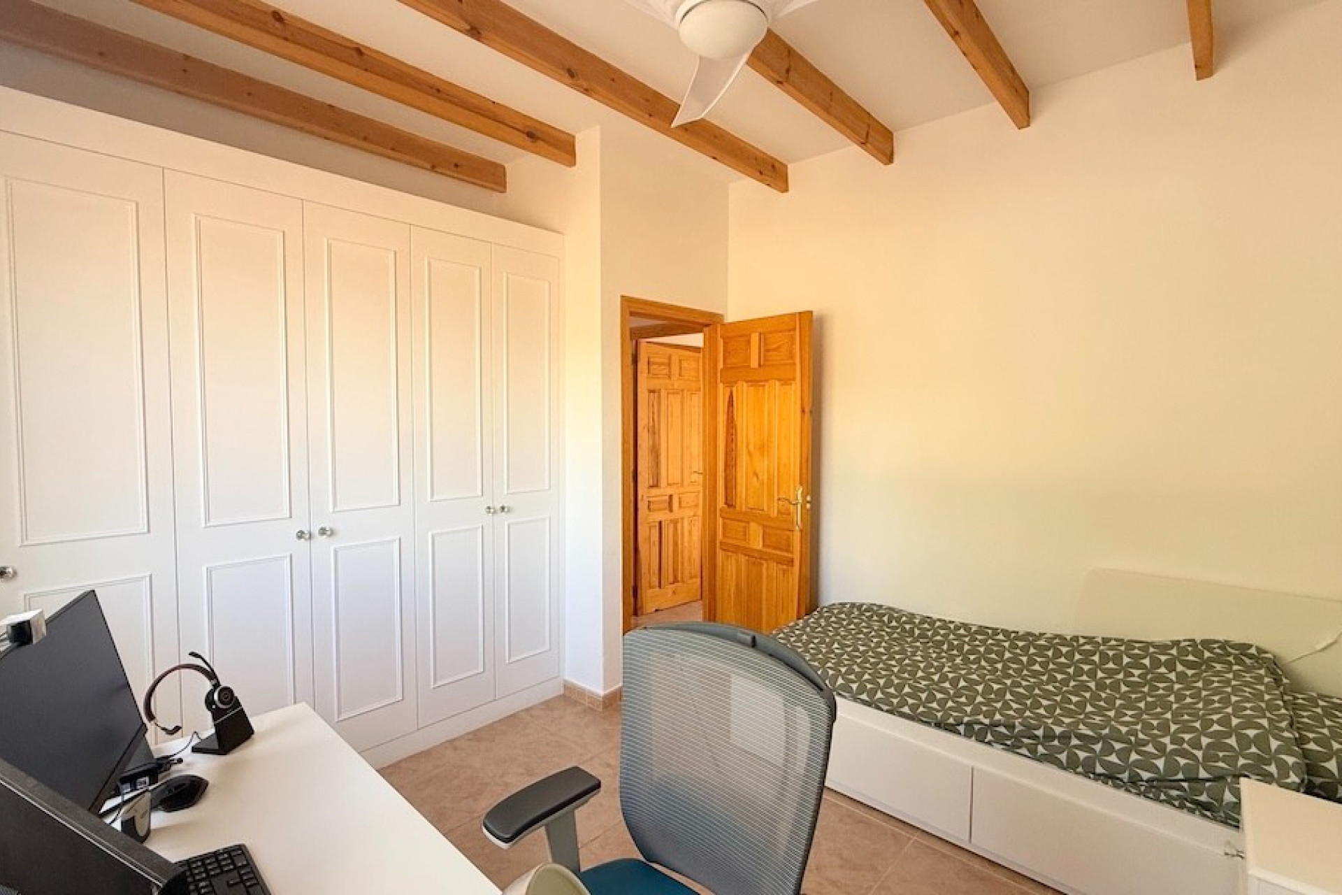 Resale - Villa -
BARBARROJA - Barbarroja