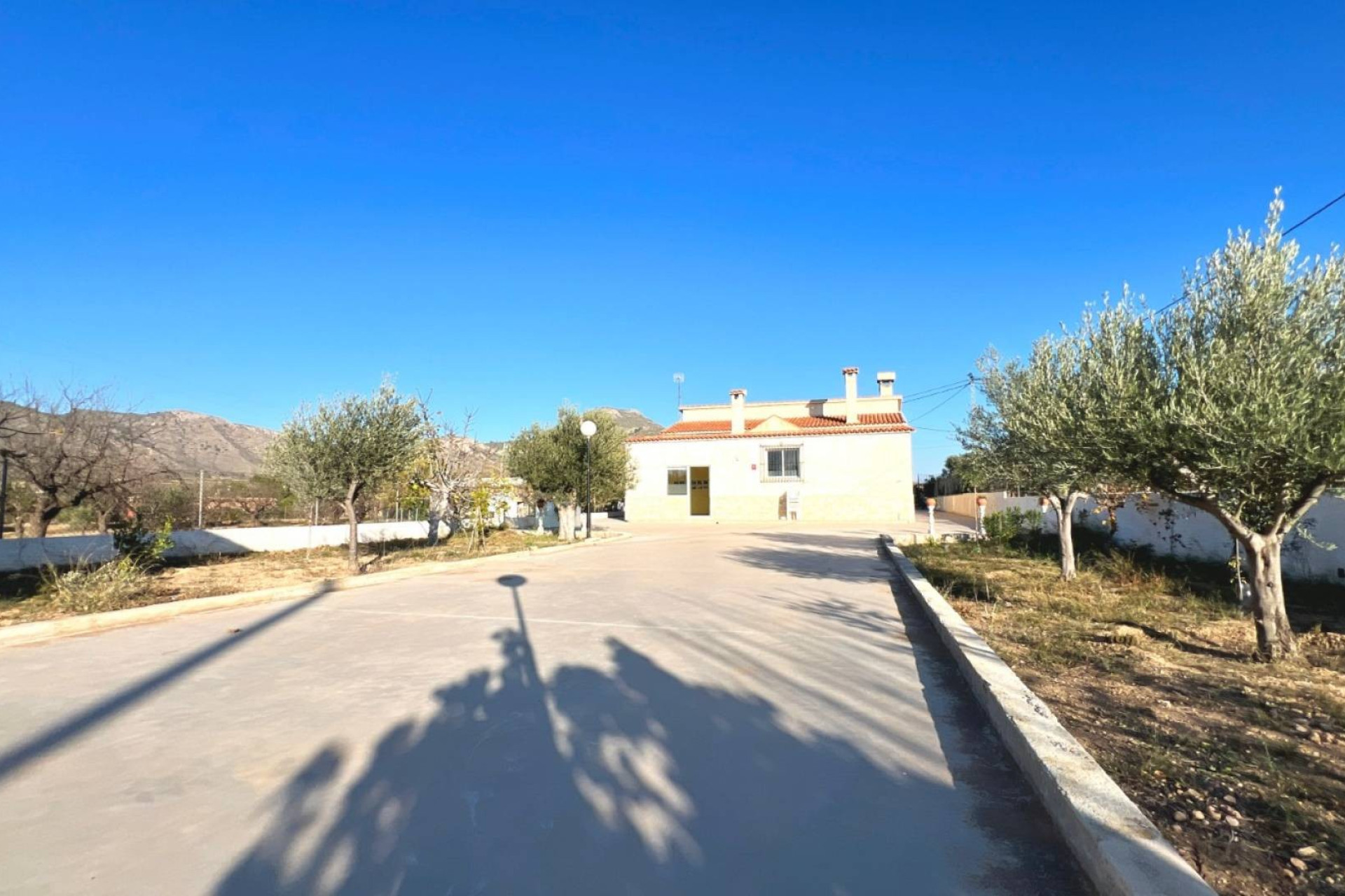 Resale - Villa -
BARBARROJA - Barbarroja
