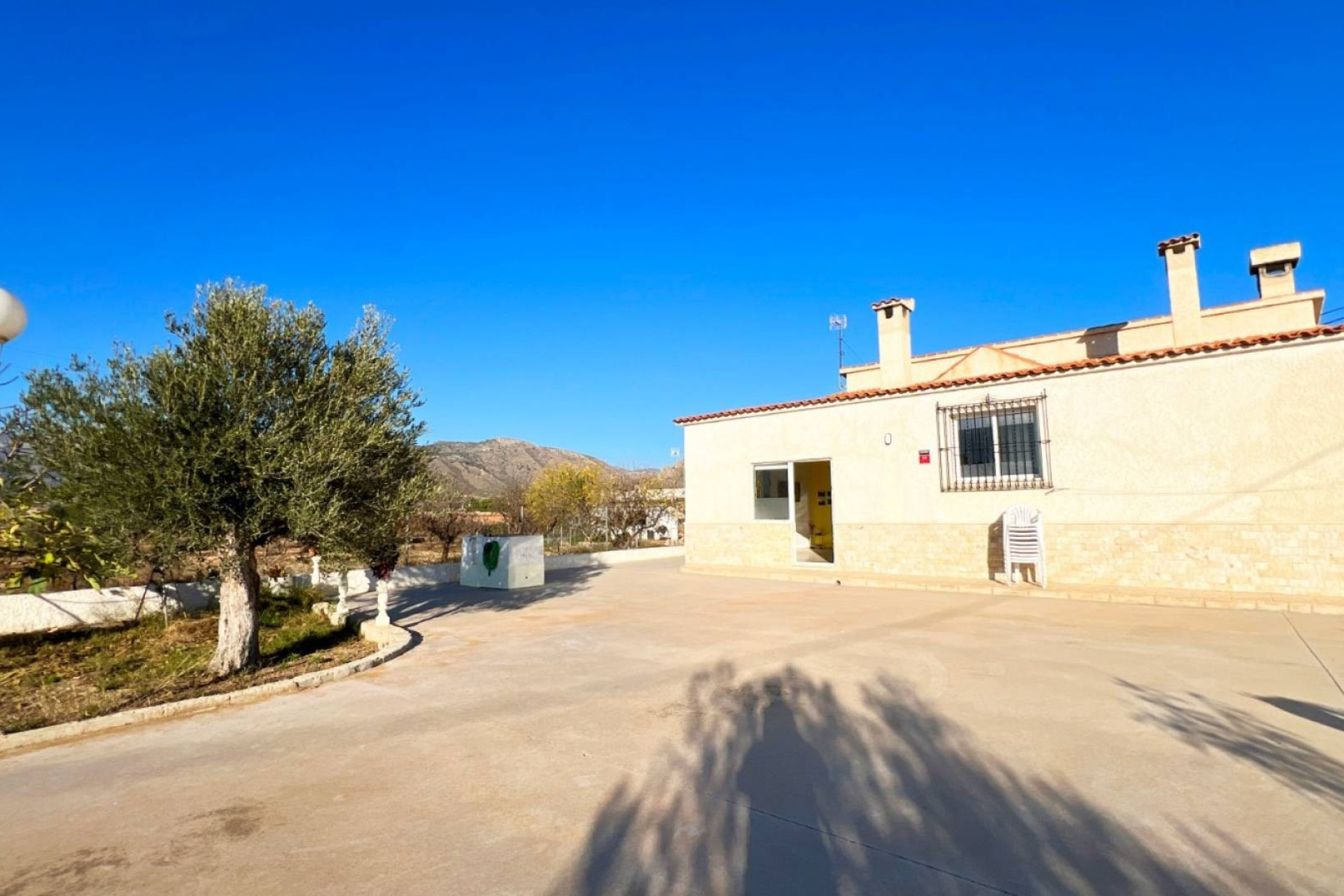 Resale - Villa -
BARBARROJA - Barbarroja
