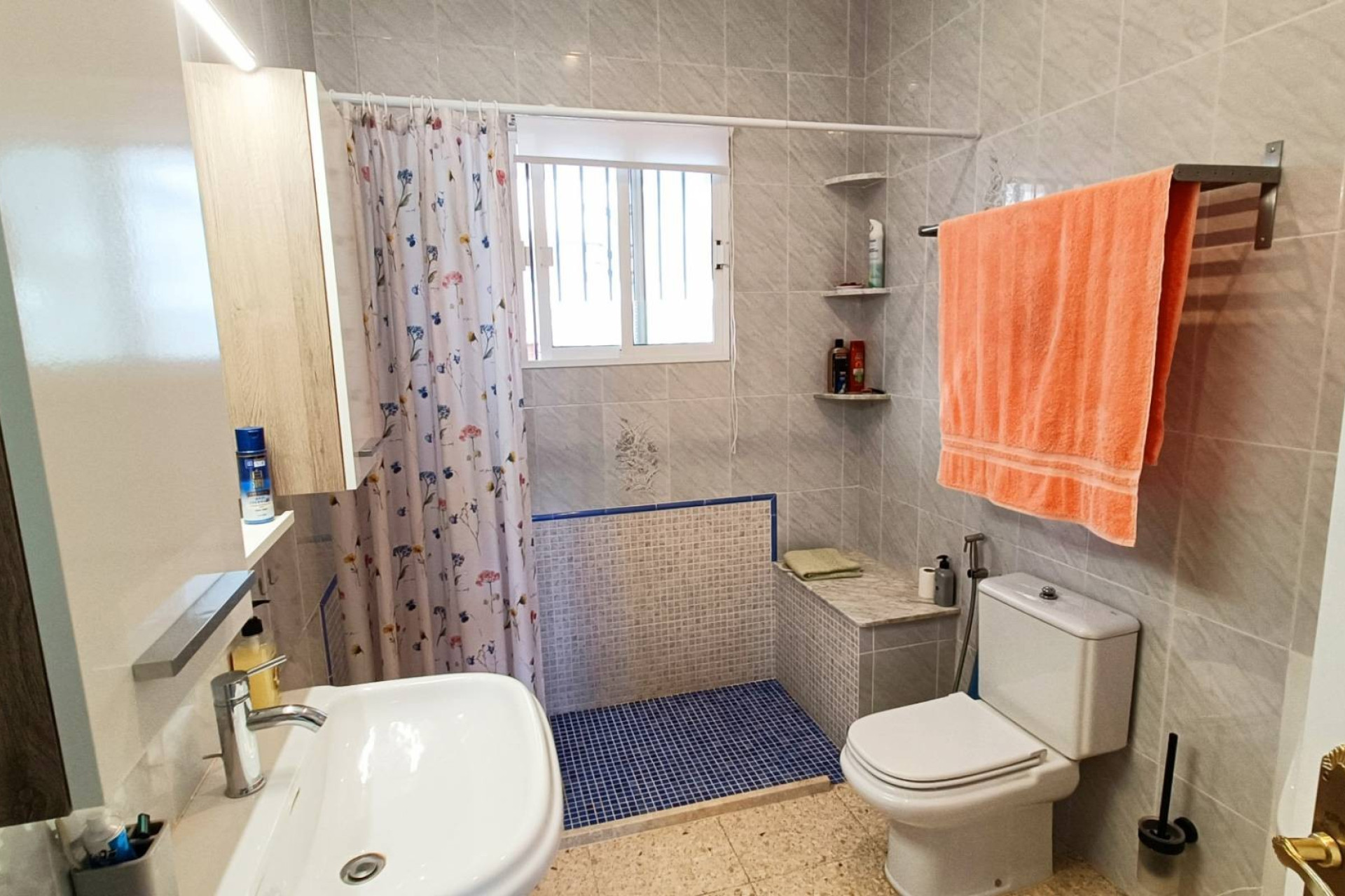 Resale - Villa -
BARBARROJA - Barbarroja