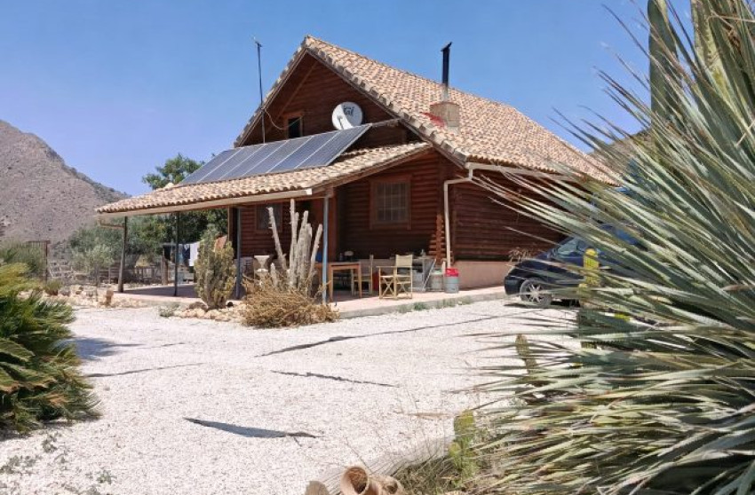 Resale - Villa -
BARBARROJA - Barbarroja
