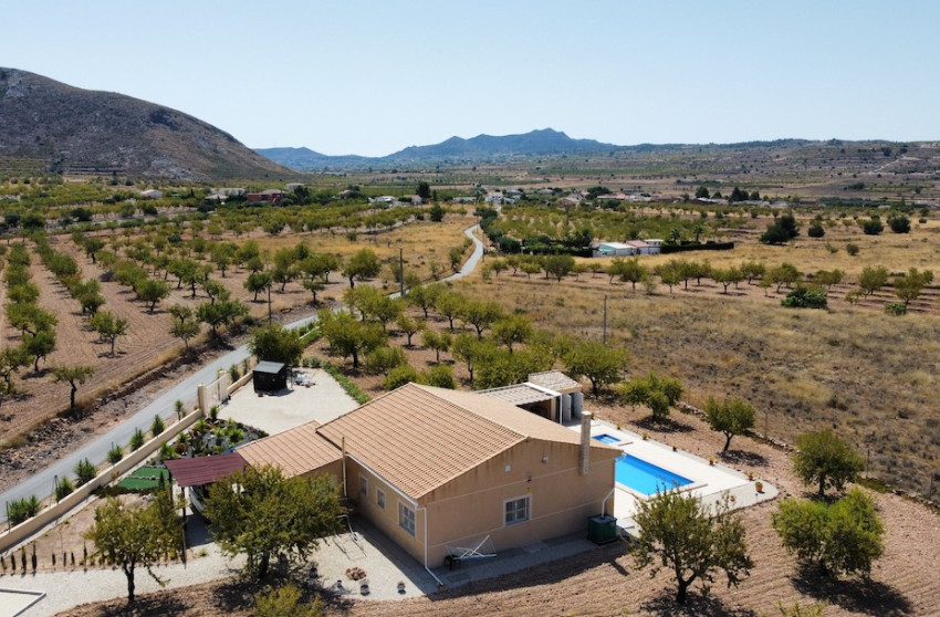 Resale - Villa -
BARBARROJA