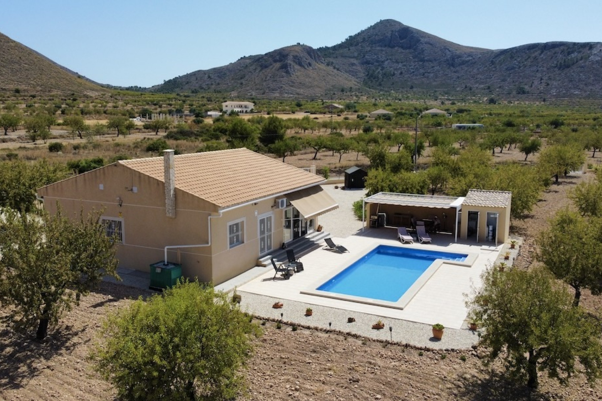 Resale - Villa -
BARBARROJA