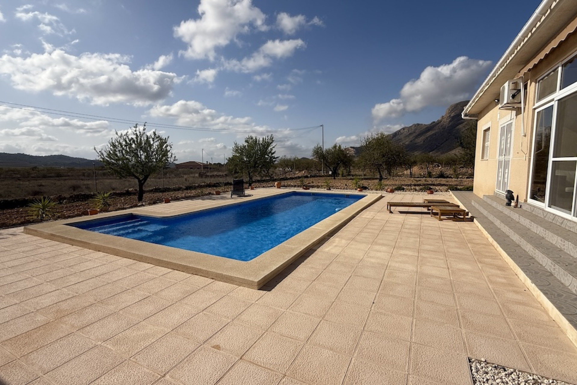 Resale - Villa -
BARBARROJA