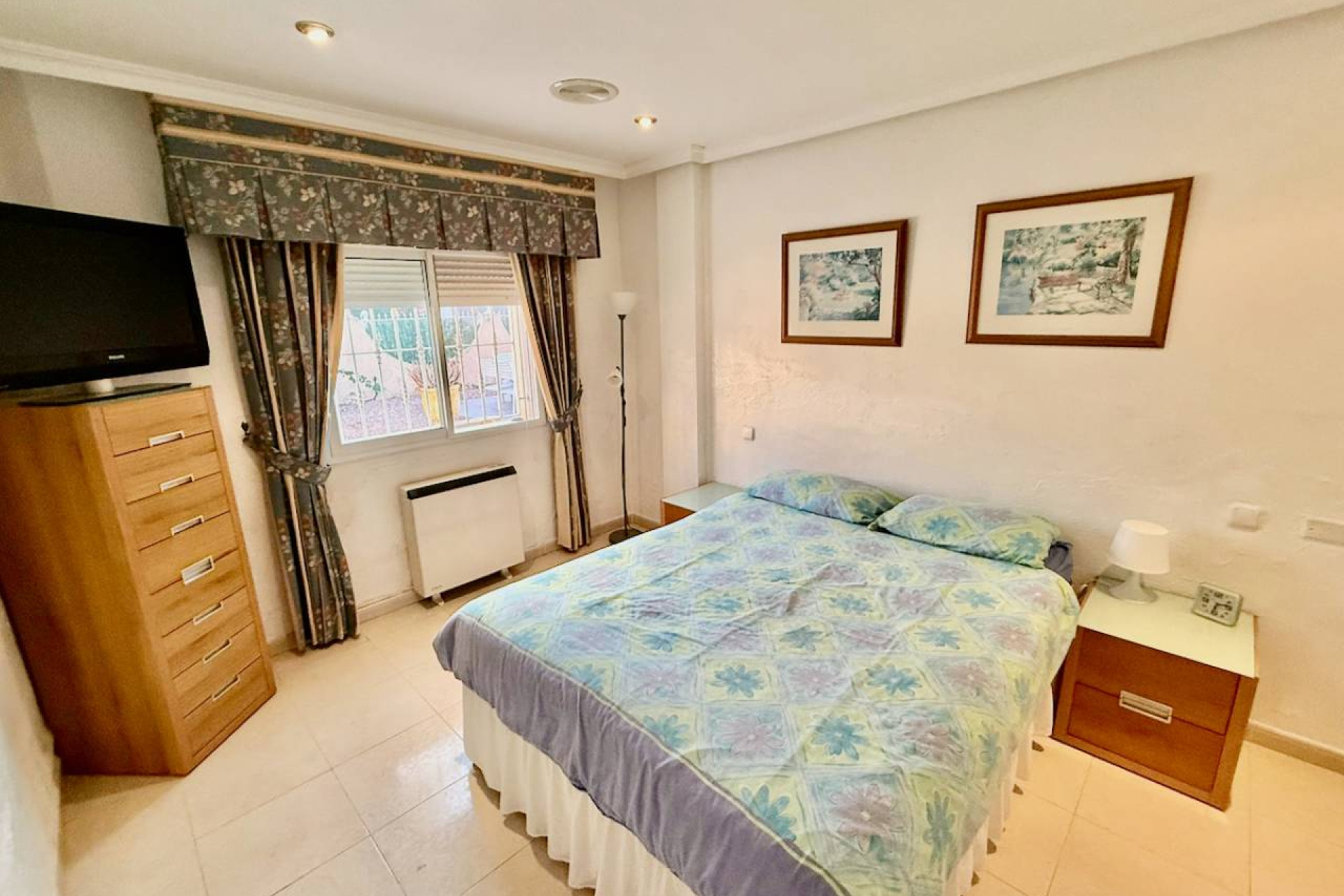 Resale - Villa -
Benferri