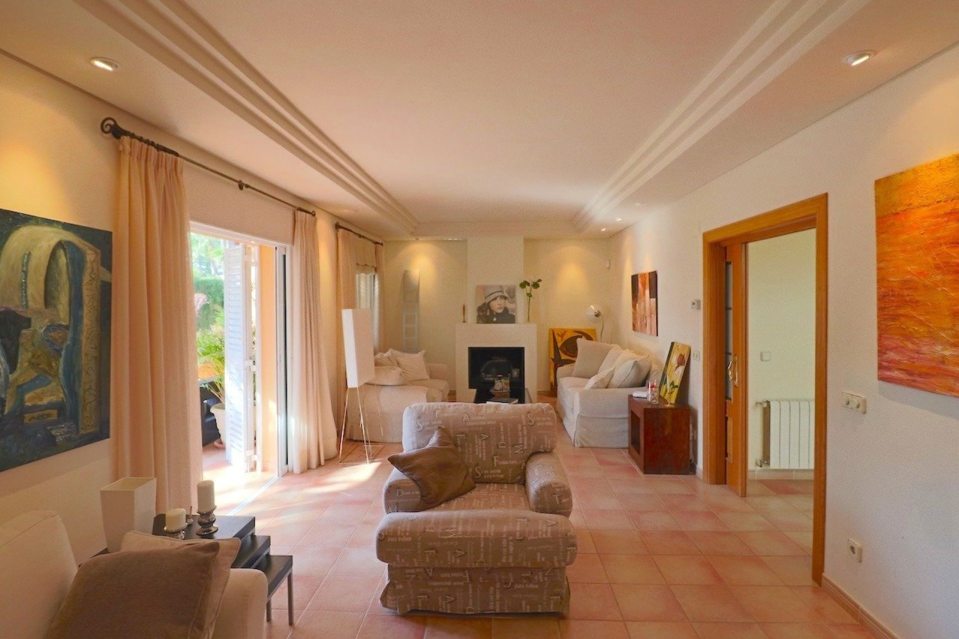 Resale - Villa -
Benidorm - Urbanizaciones