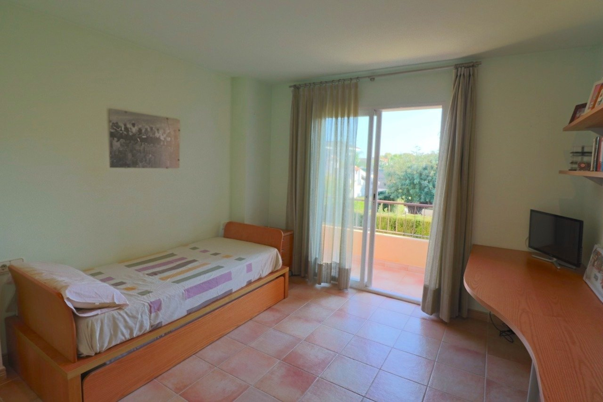 Resale - Villa -
Benidorm - Urbanizaciones