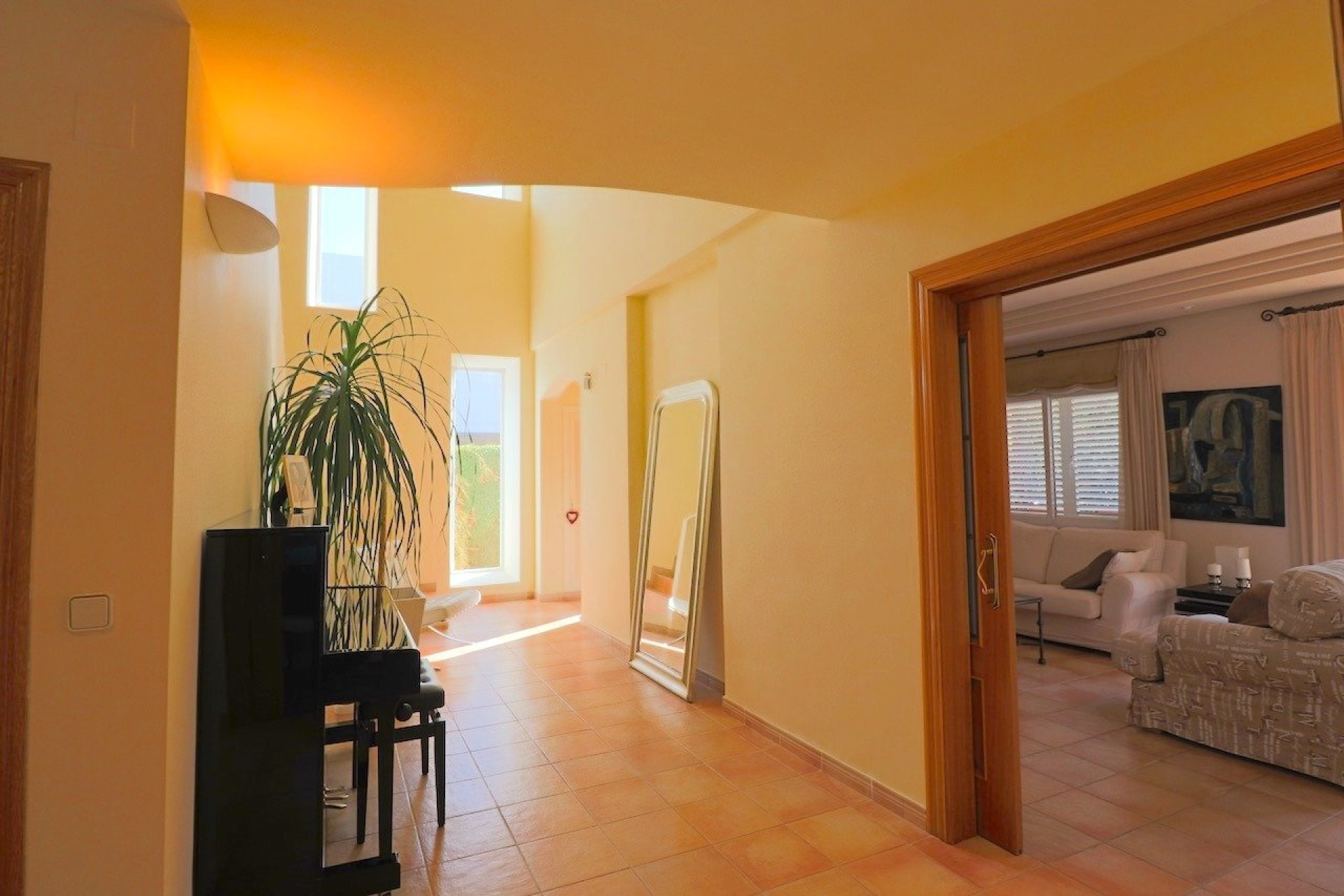 Resale - Villa -
Benidorm - Urbanizaciones