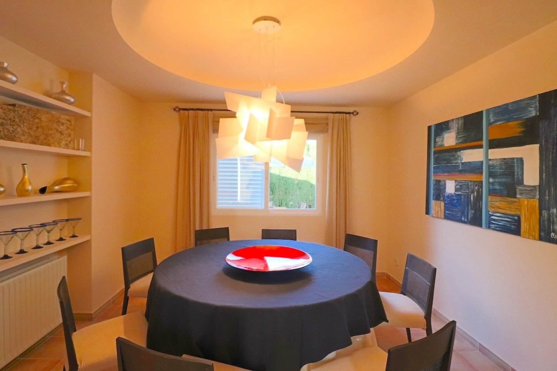 Resale - Villa -
Benidorm - Urbanizaciones