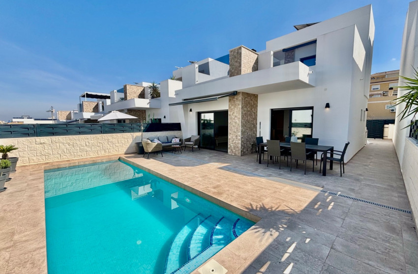 Resale - Villa -
Benijofar - Benijofar - Village