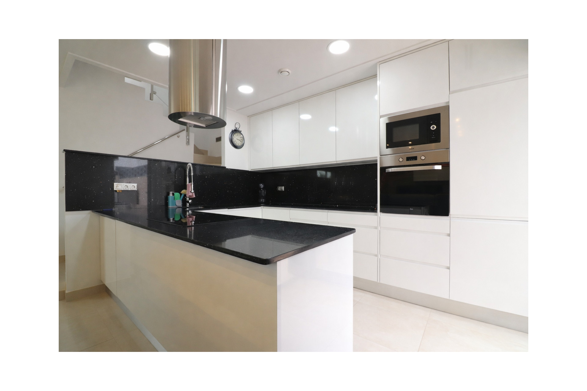 Resale - Villa -
Benijofar - Benijofar - Village