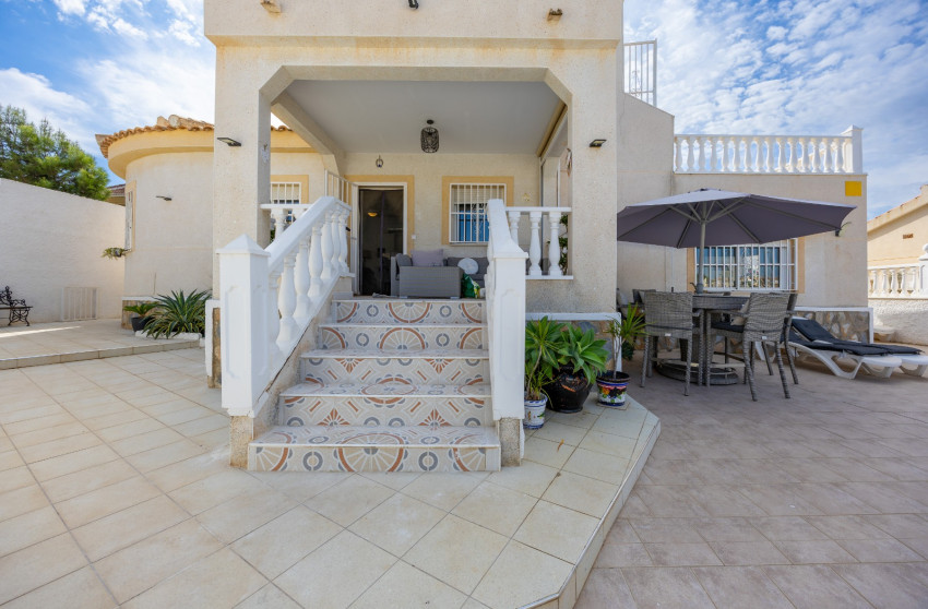 Resale - Villa -
Benijofar - Benimar