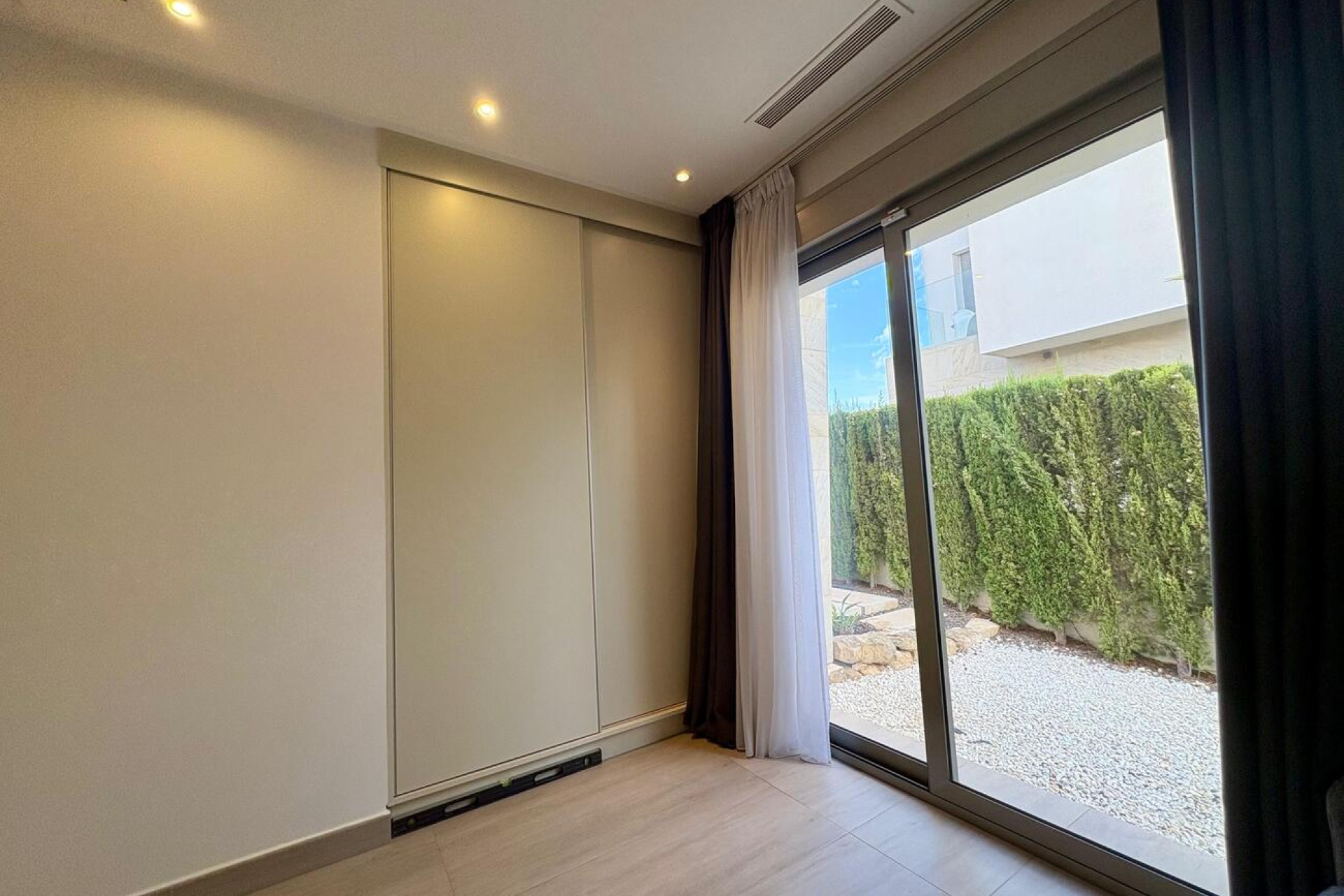 Resale - Villa -
Benijofar - Costa Blanca
