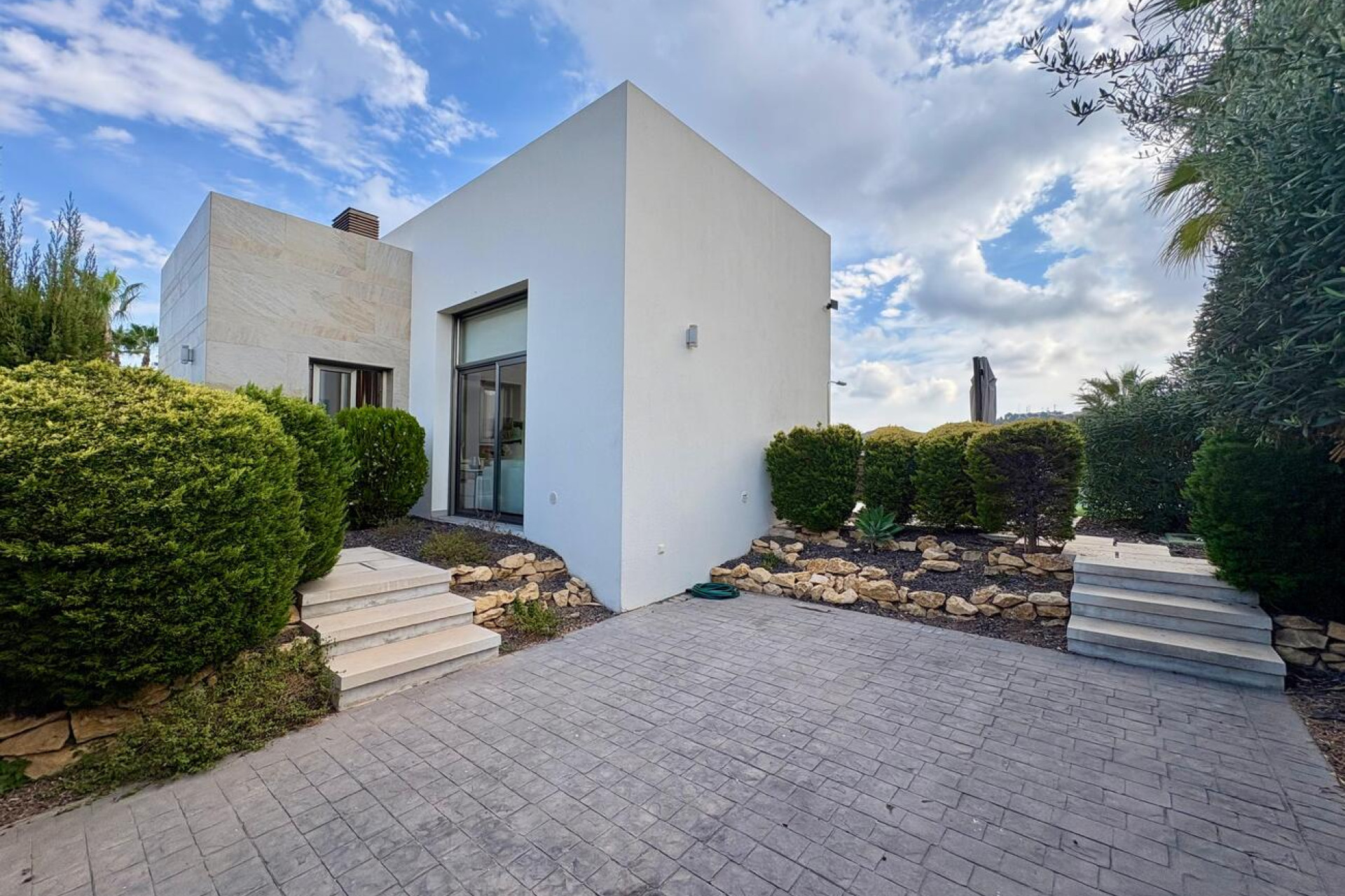 Resale - Villa -
Benijofar - Costa Blanca