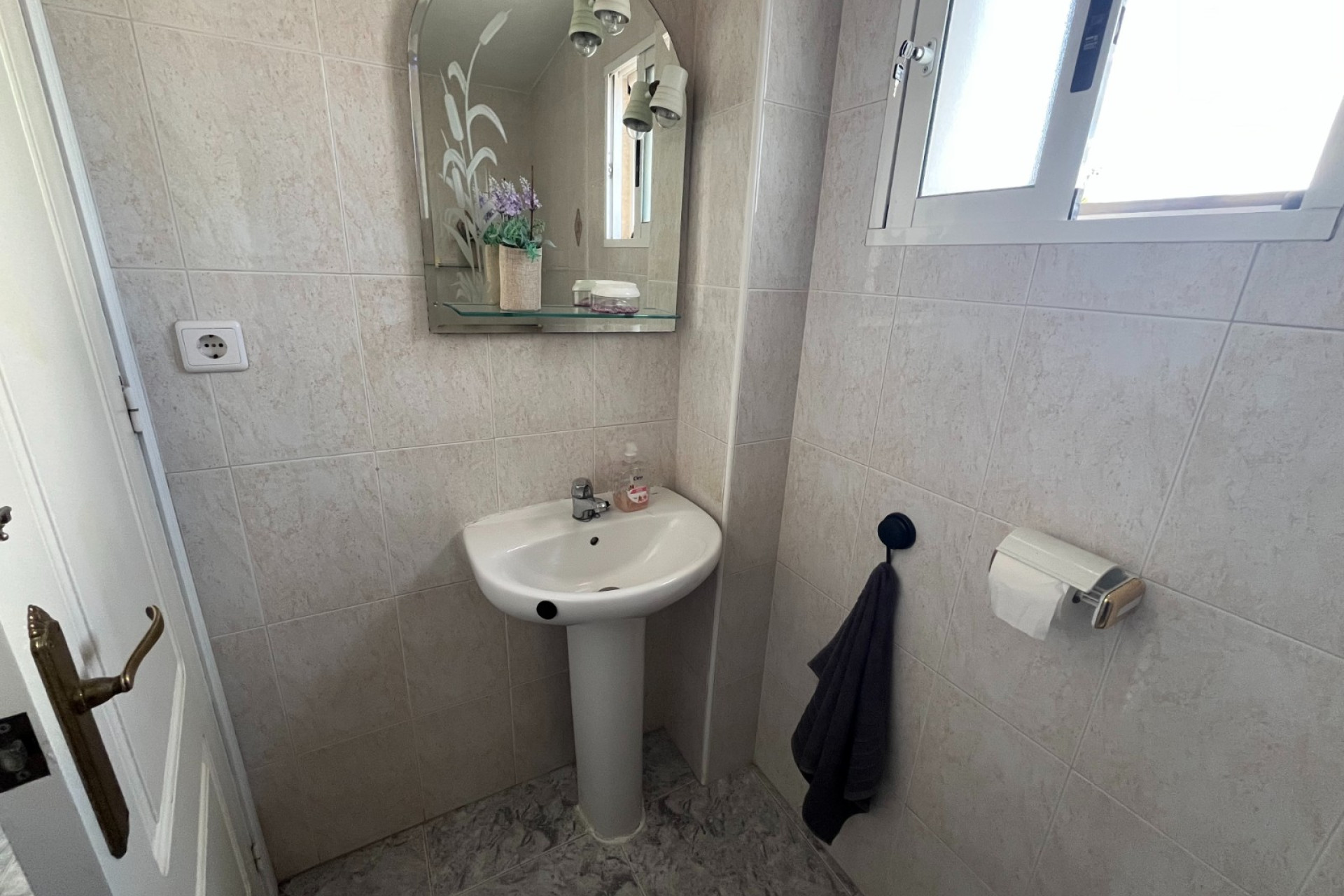 Resale - Villa -
Benijofar - Monte Azul