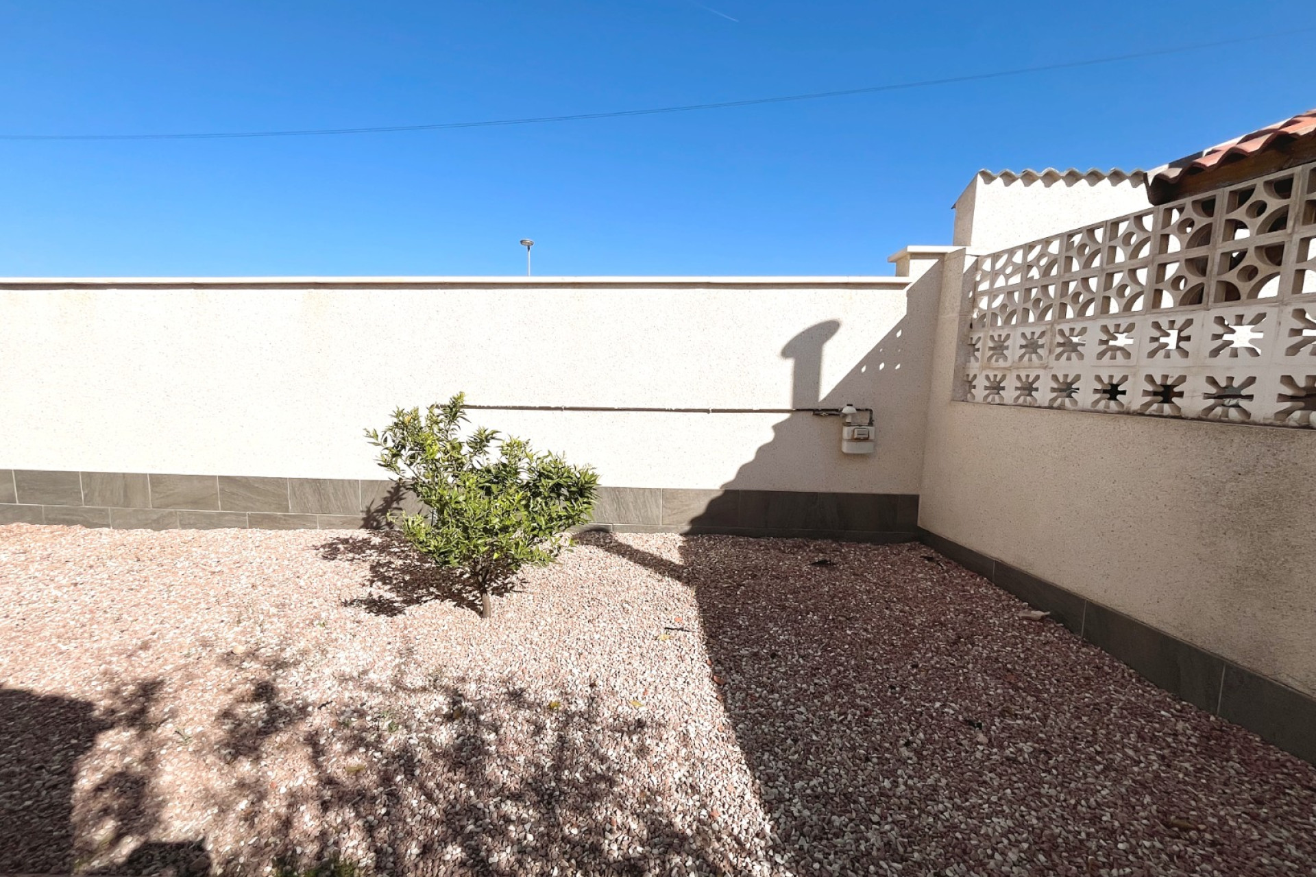 Resale - Villa -
Benijofar - Monte Azul