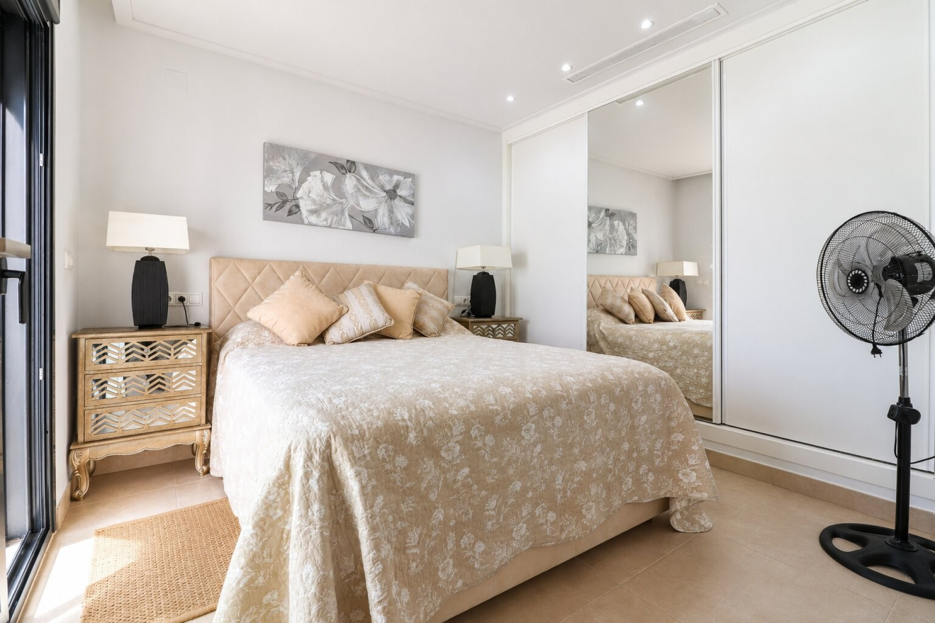 Resale - Villa -
Benijofar