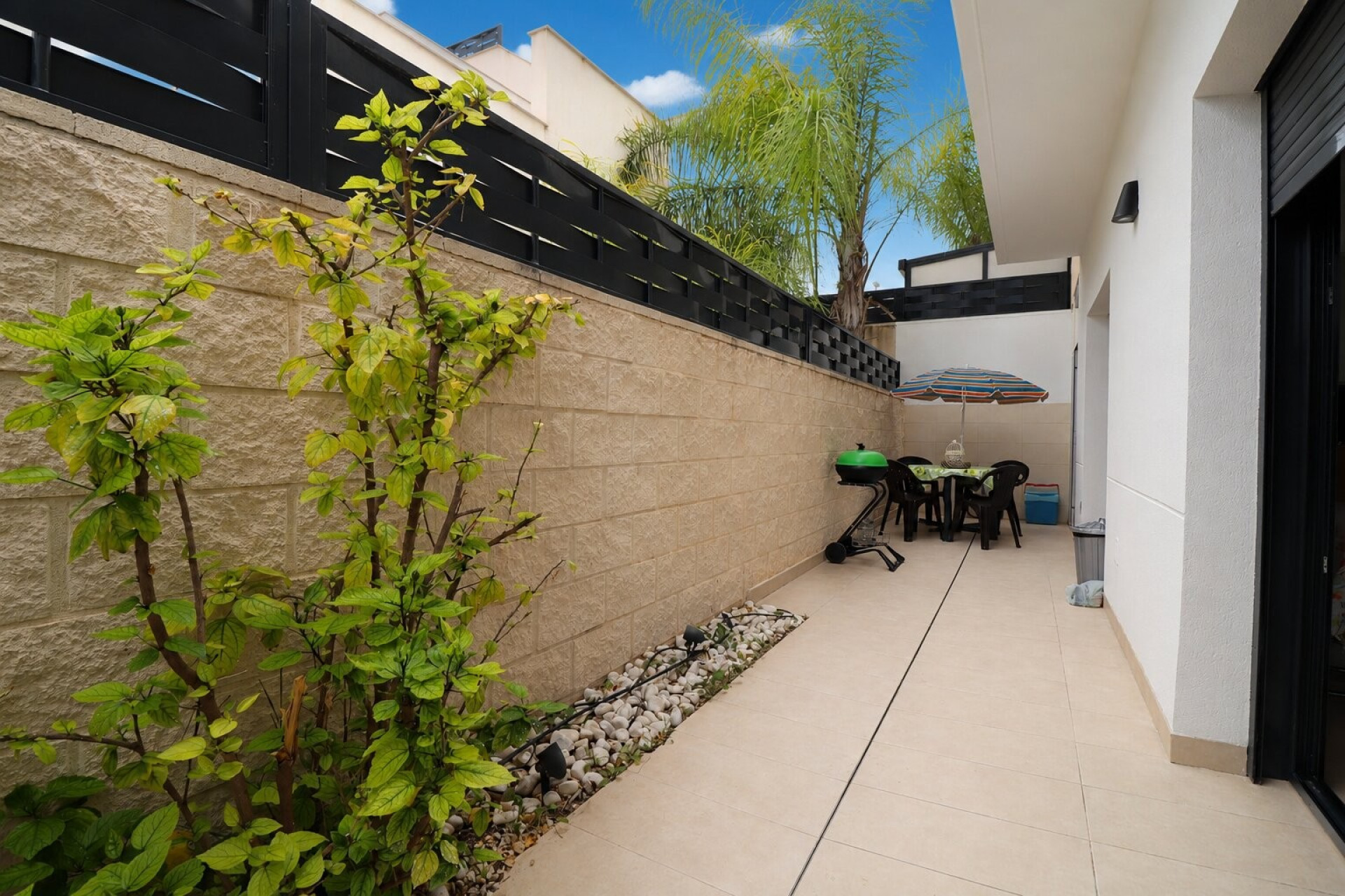 Resale - Villa -
Benijofar