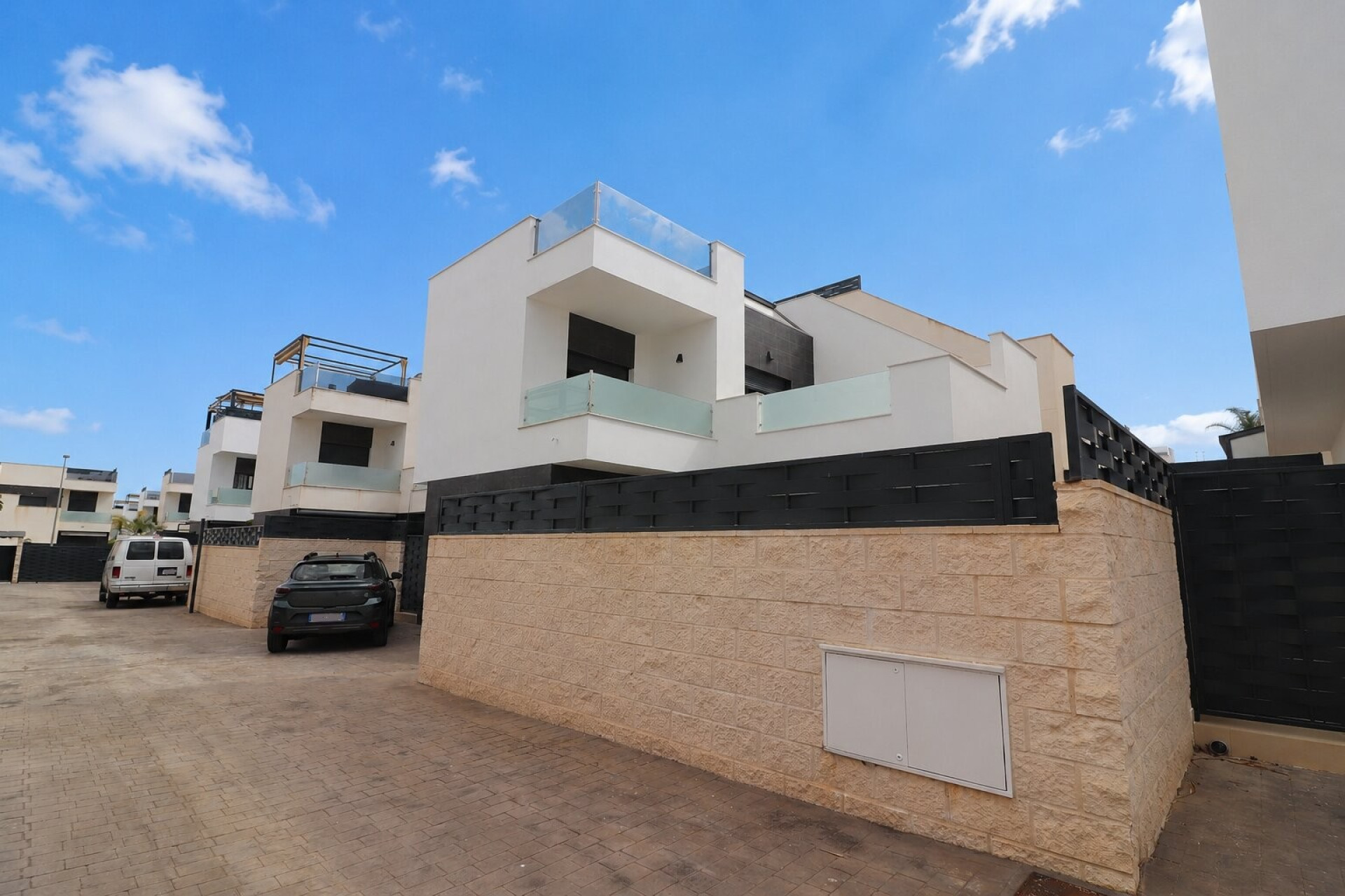 Resale - Villa -
Benijofar