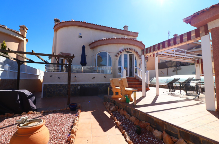 Resale - Villa -
Benimar - Benimar II