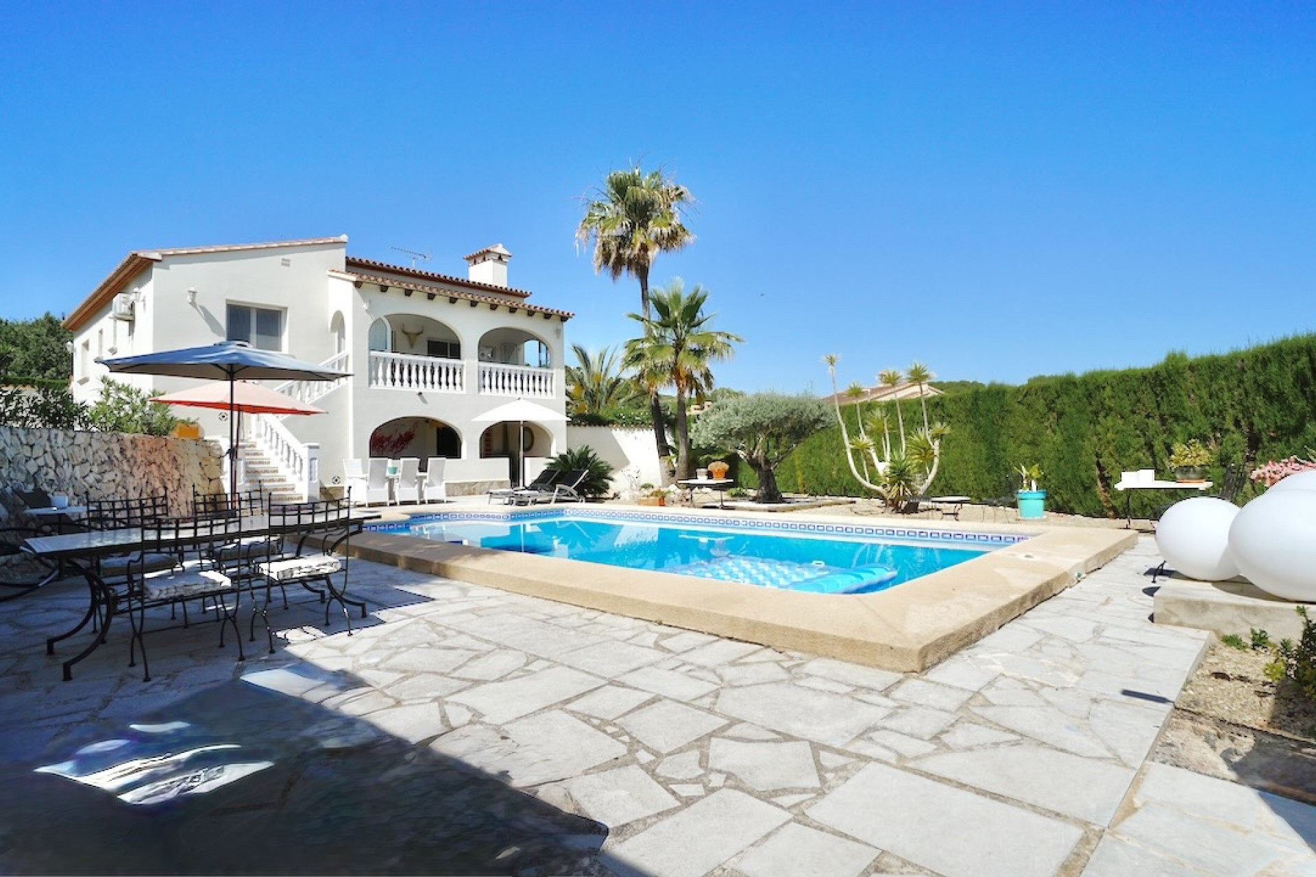 Resale - Villa -
Benitachell - Los Molinos