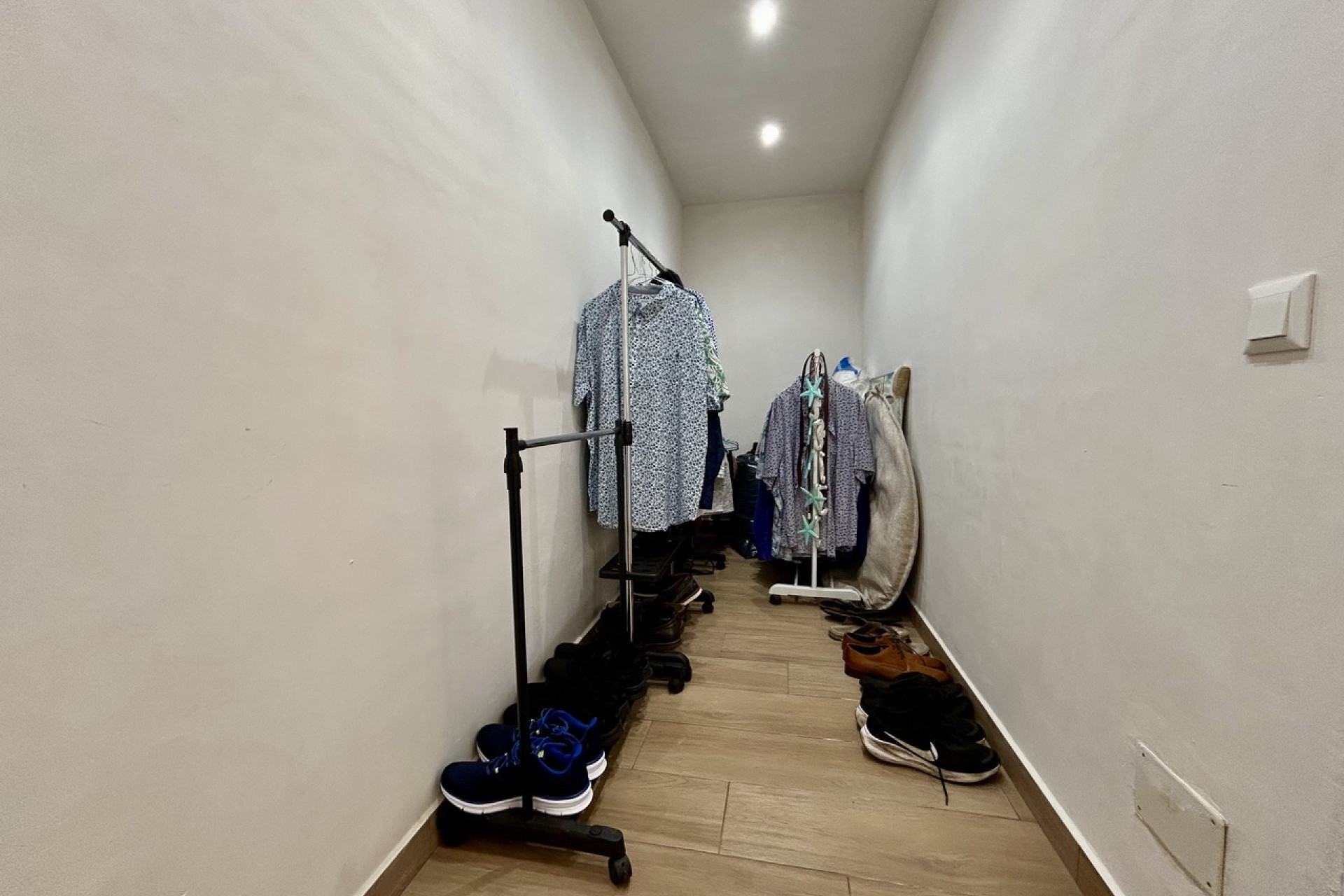 Resale - Villa -
Cabo Roig