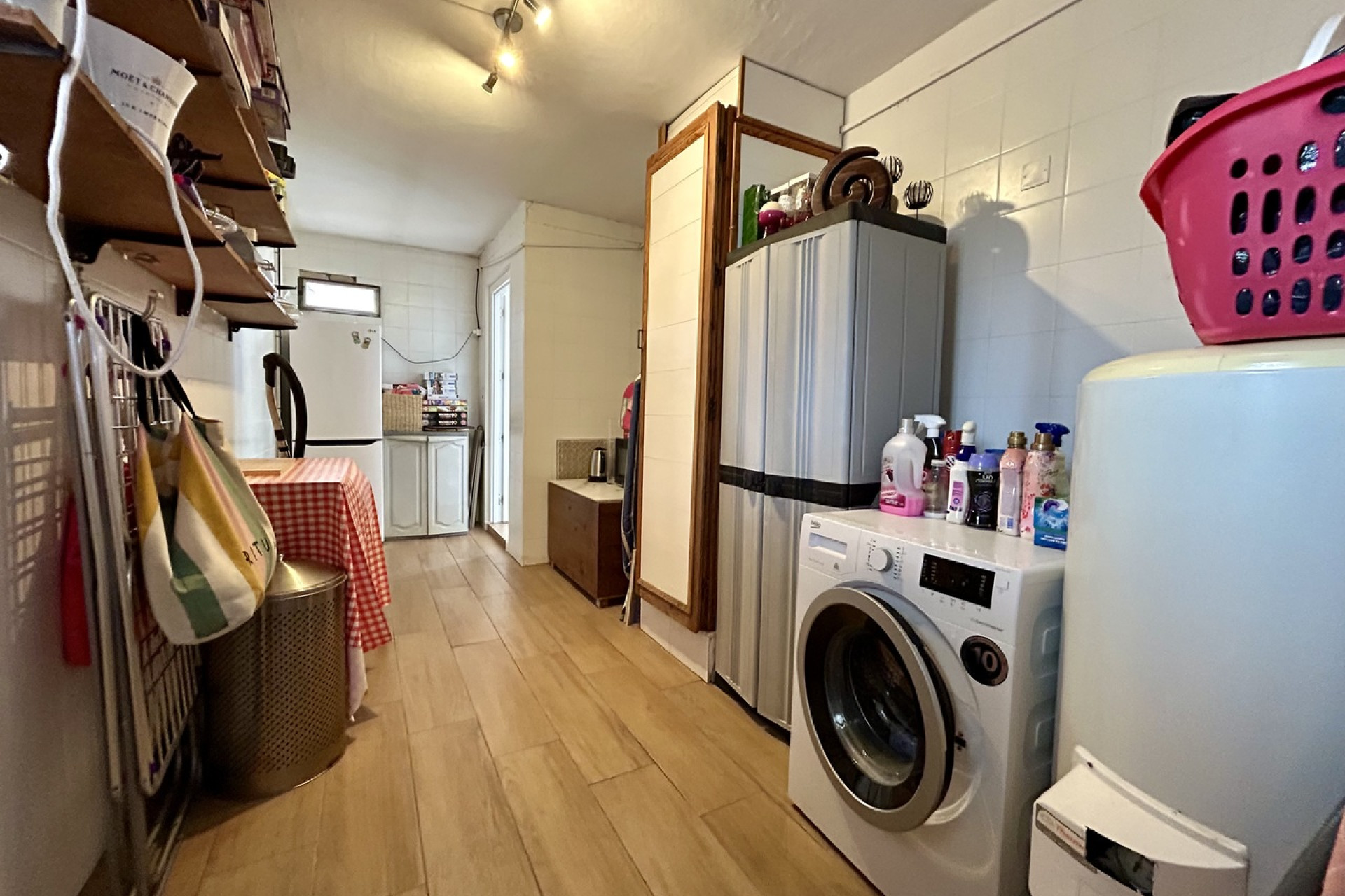 Resale - Villa -
Cabo Roig