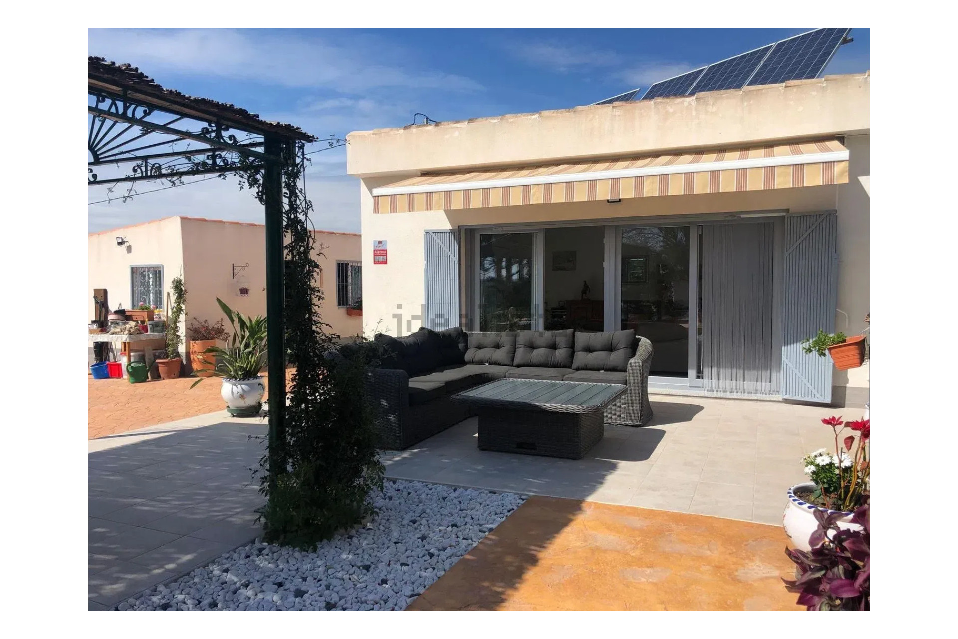 Resale - Villa -
Callosa de Segura