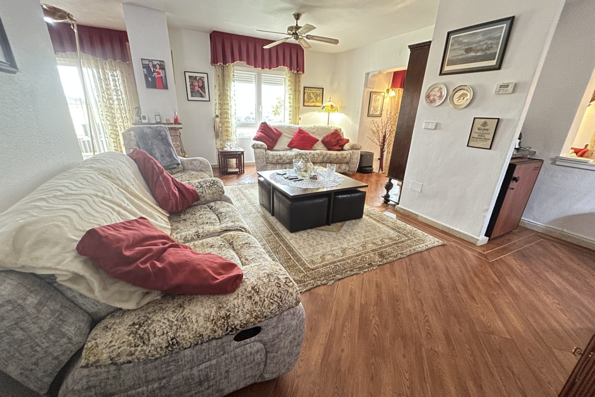 Resale - Villa -
Campoamor - Las Ramblas