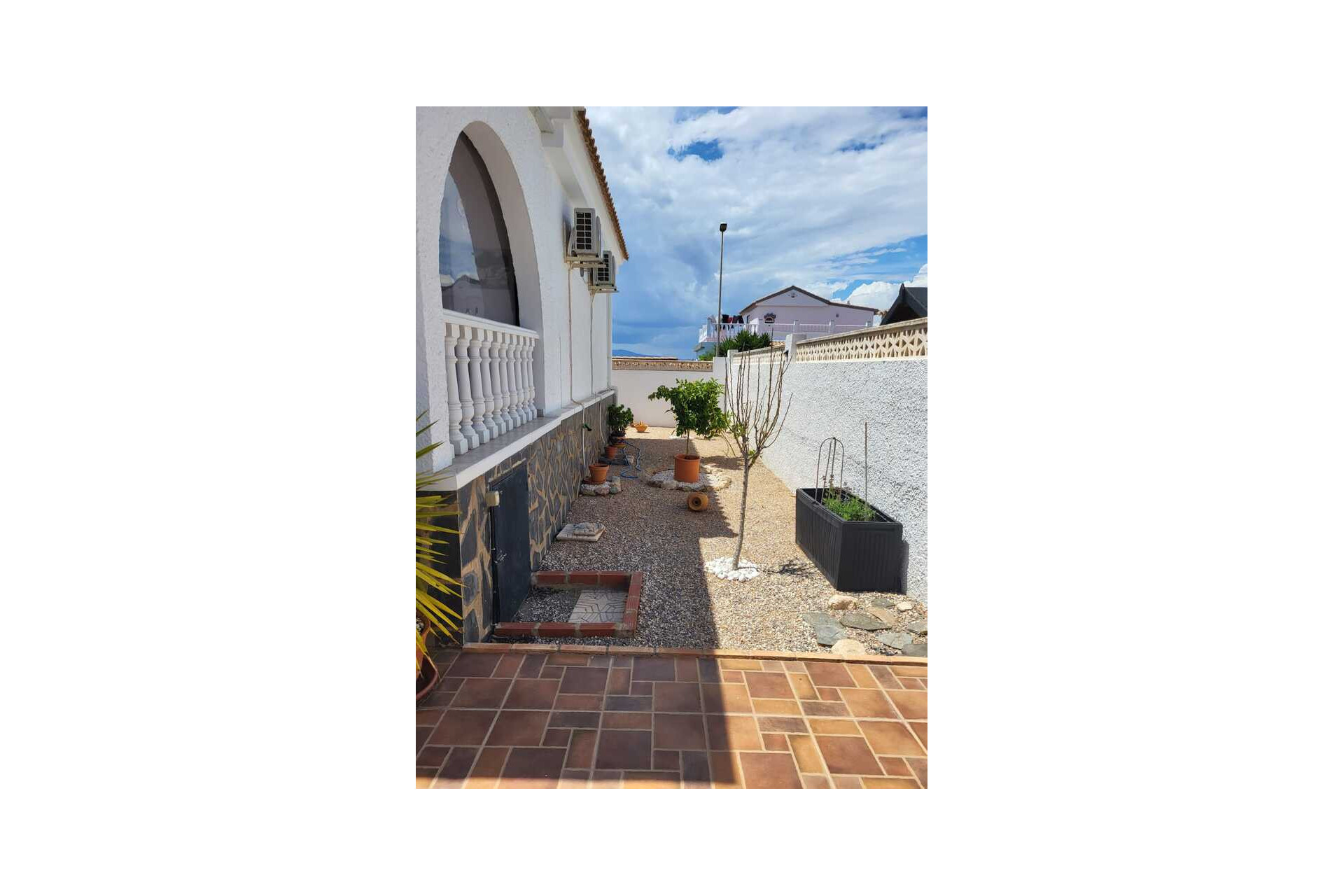 Resale - Villa -
Camposol - Fortuna