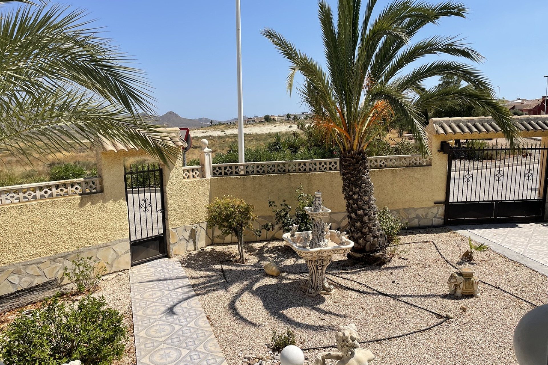 Resale - Villa -
Camposol - Inland
