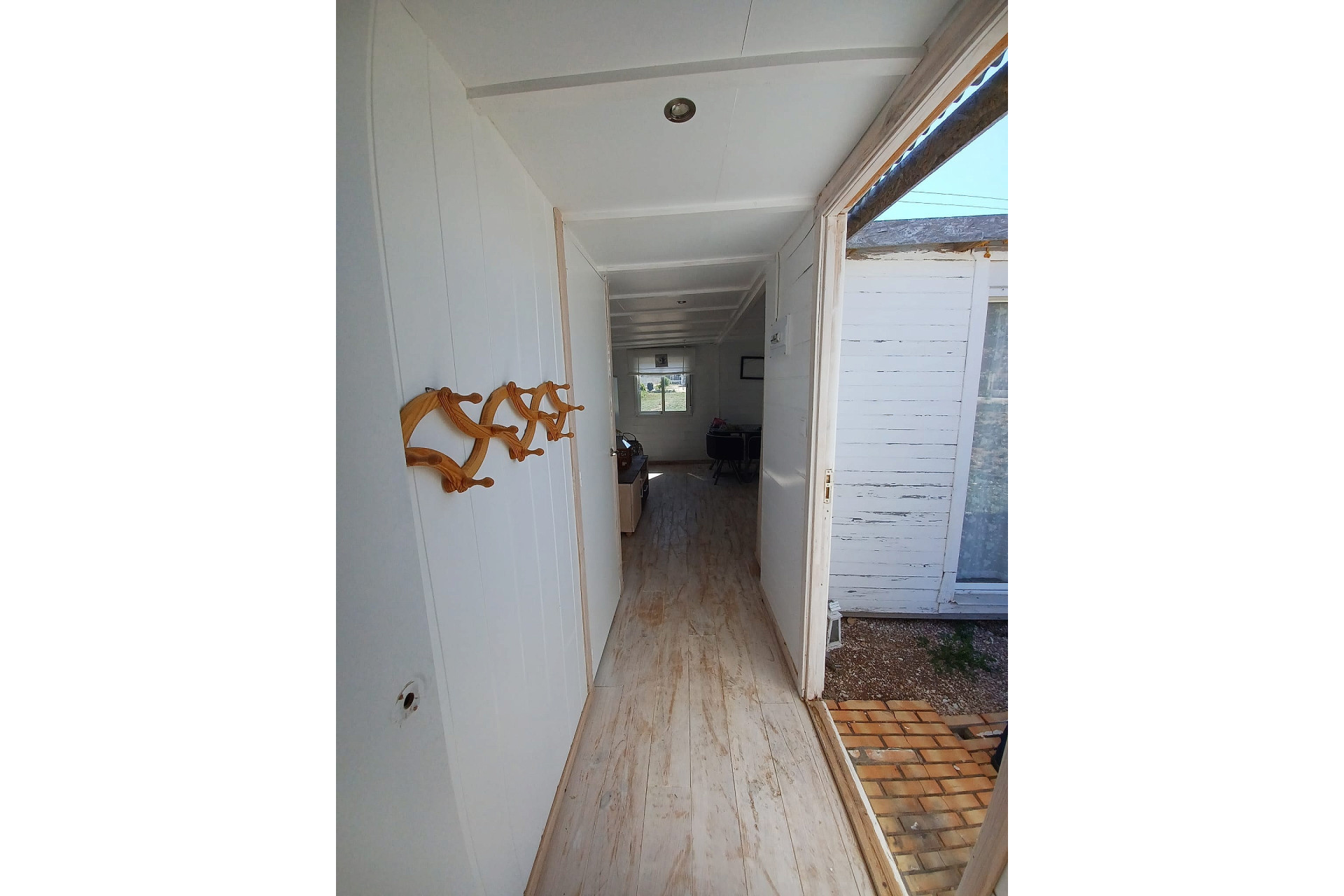 Resale - Villa -
Canada De La Lena