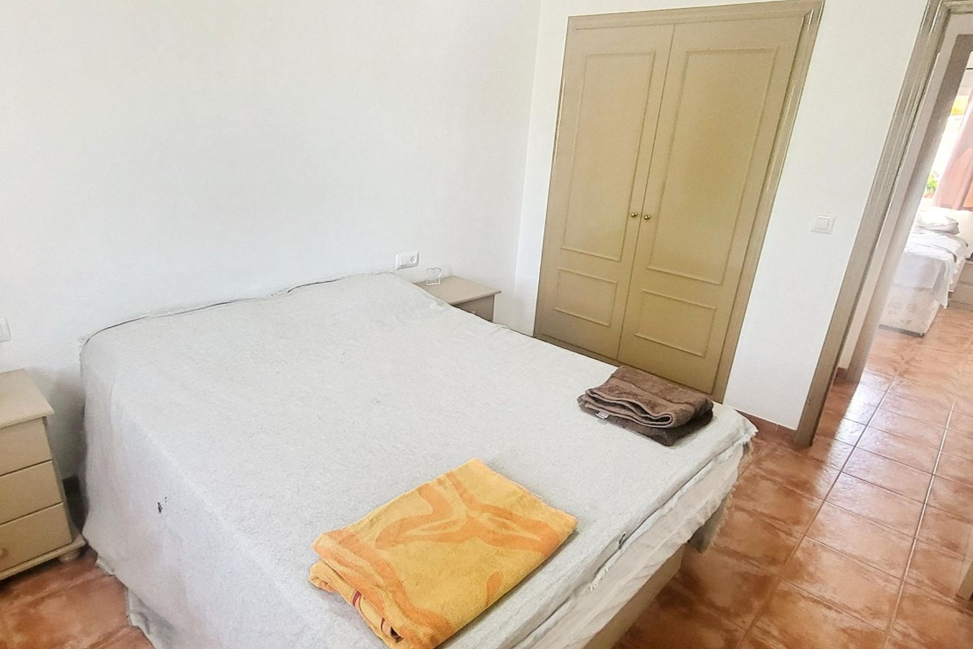 Resale - Villa -
Canada De La Lena