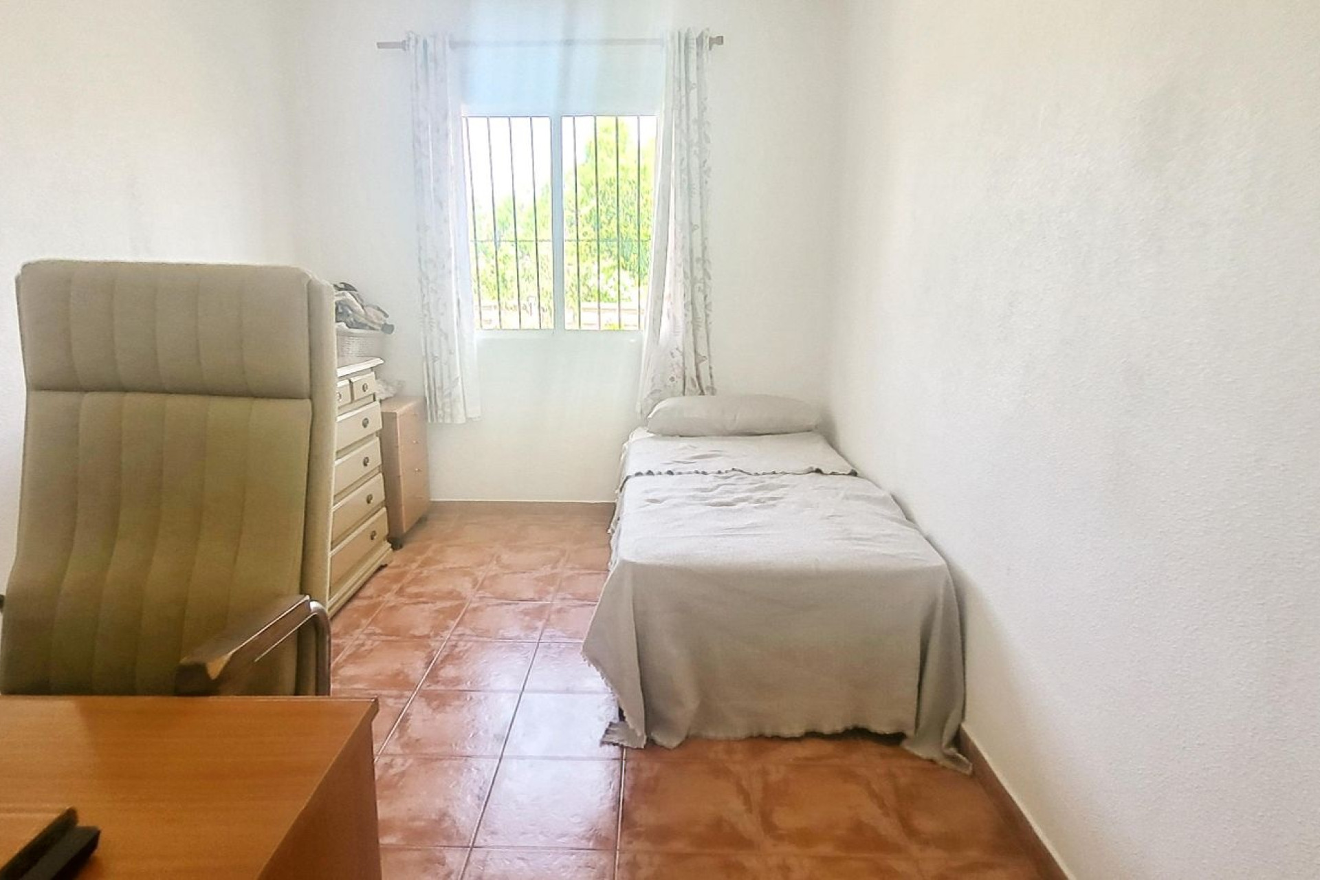 Resale - Villa -
Canada De La Lena