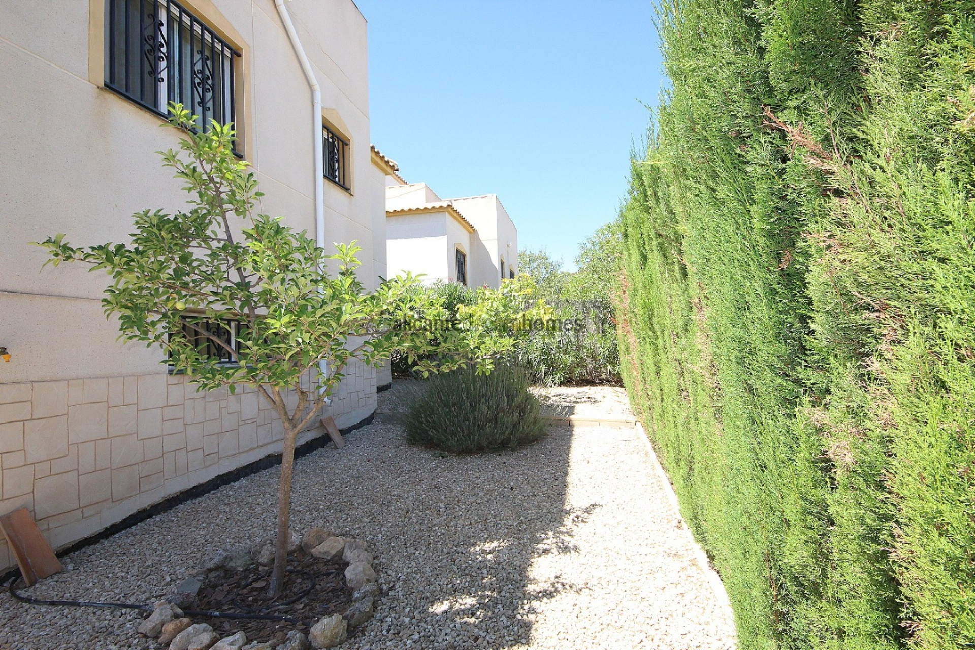 Resale - Villa -
Castalla