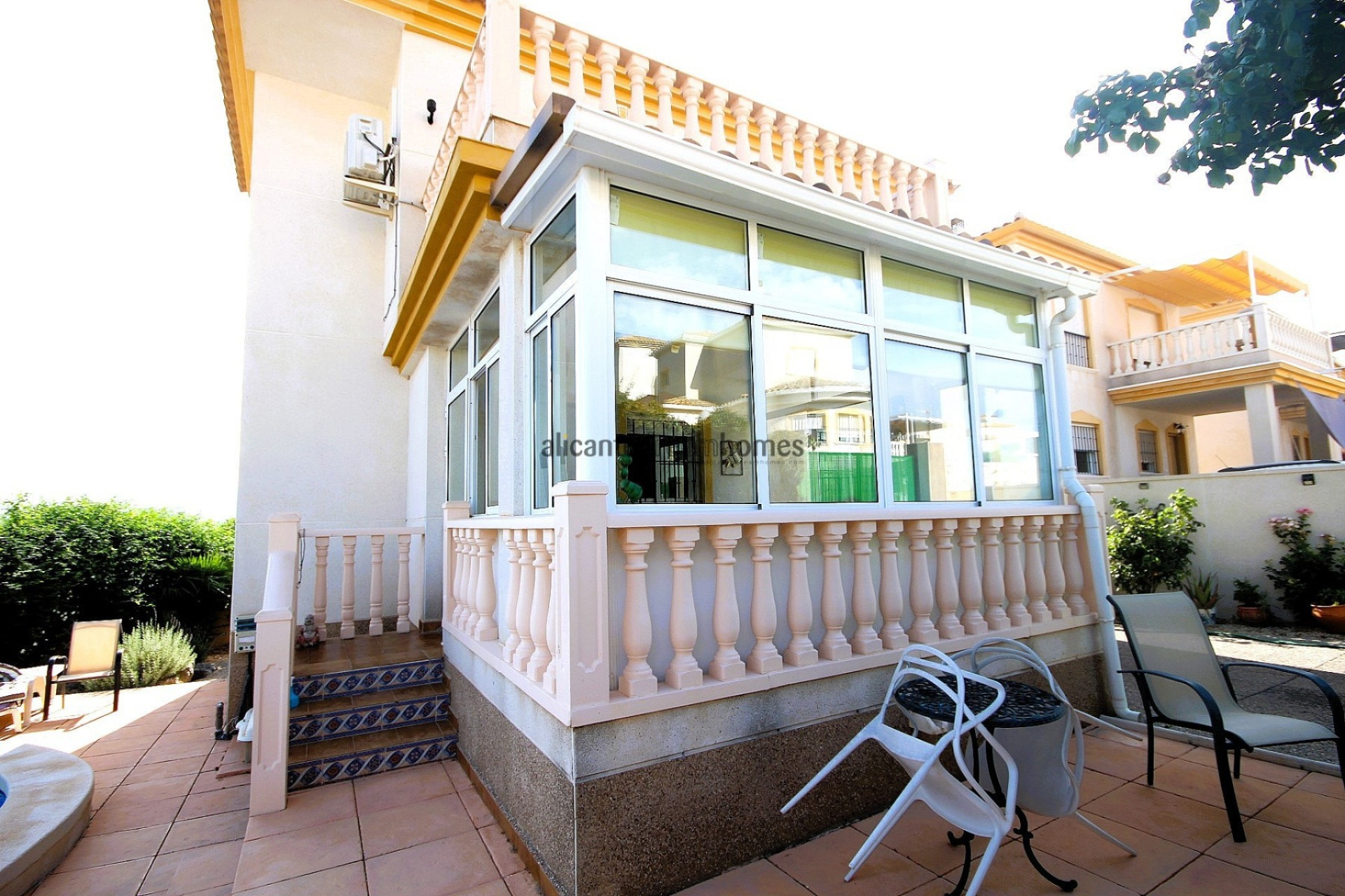 Resale - Villa -
Castalla