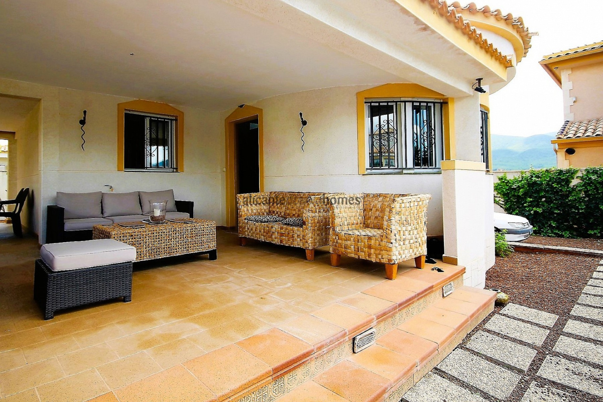 Resale - Villa -
Castalla