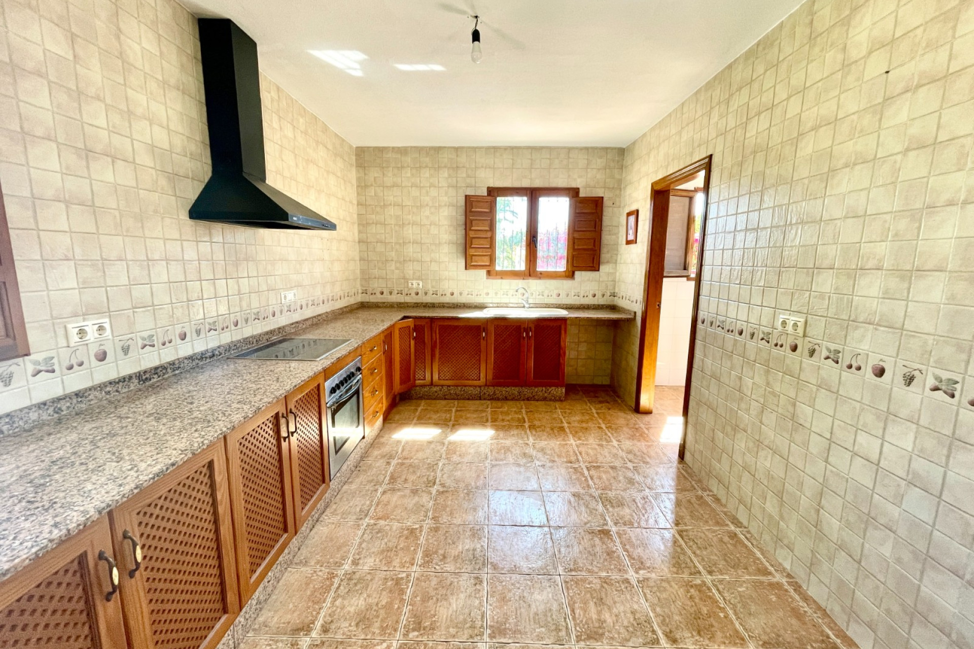 Resale - Villa -
Catral - Costa Blanca